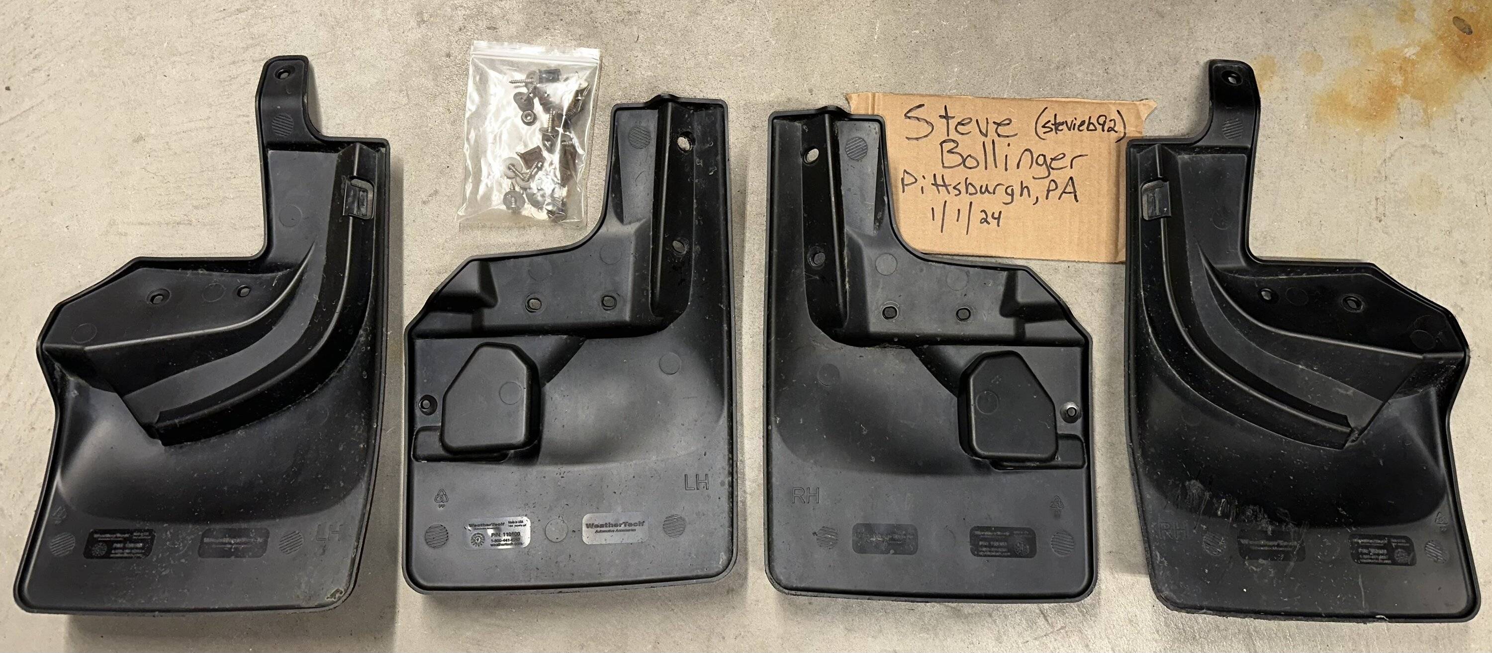 Jeep Wrangler JL WTS: Weathertech mudflaps for JLUR IMG_1855