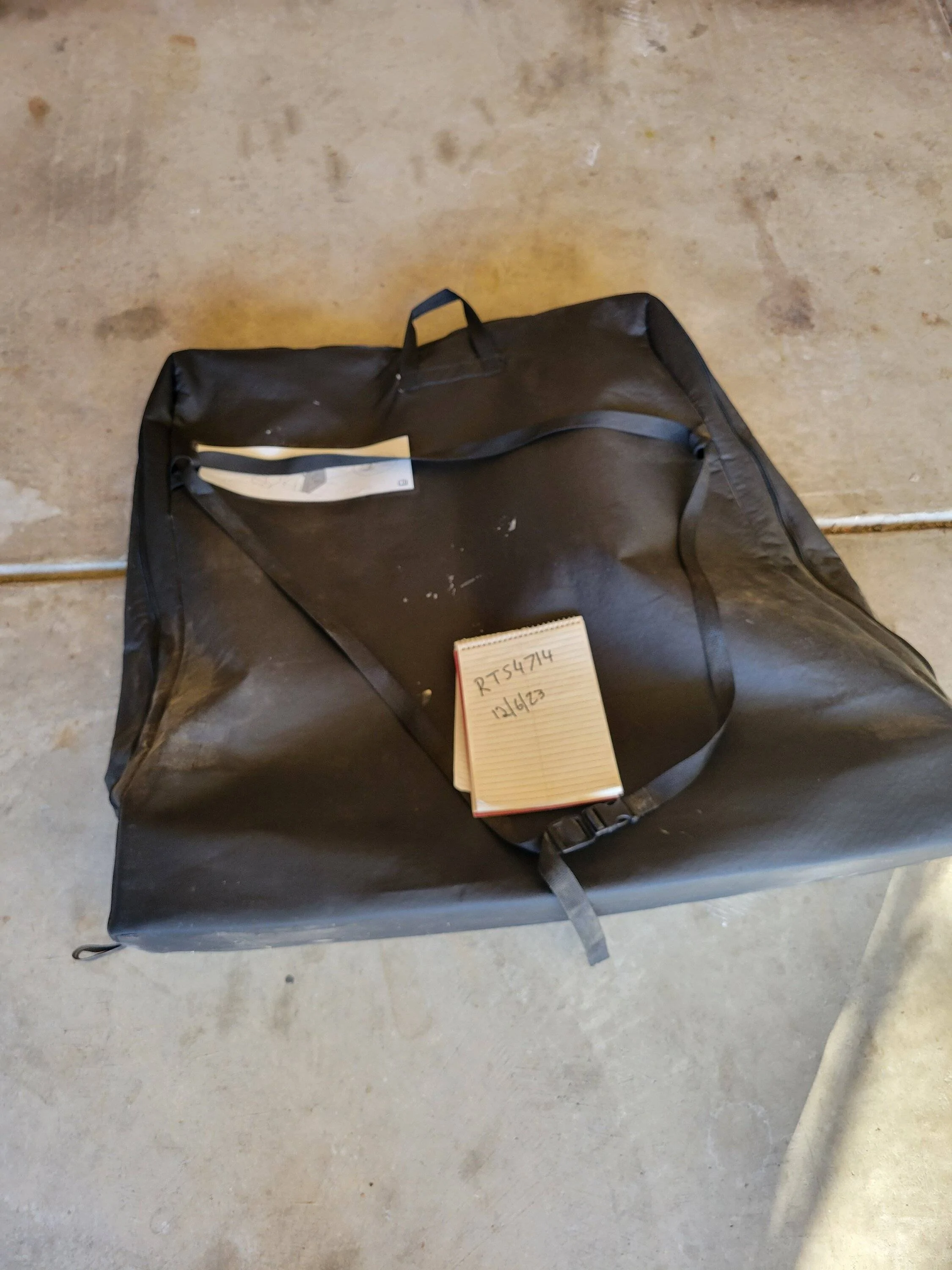 Jeep Wrangler JL JLU Garage Clean out 20231206_140404