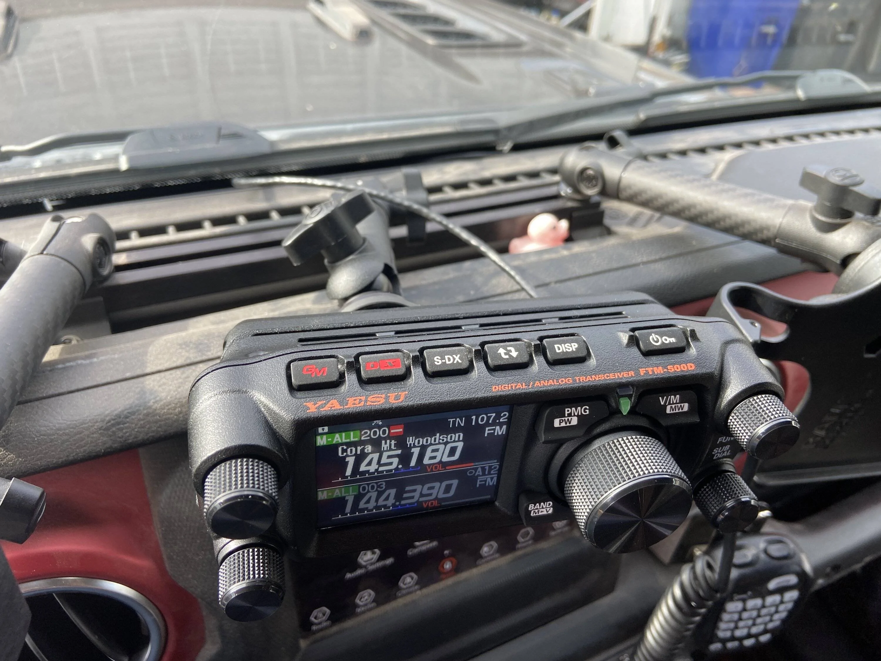 Jeep Wrangler JL Install notes (and pictures!) for Yaesu FTM-500 dual-band ham radio IMG_6932