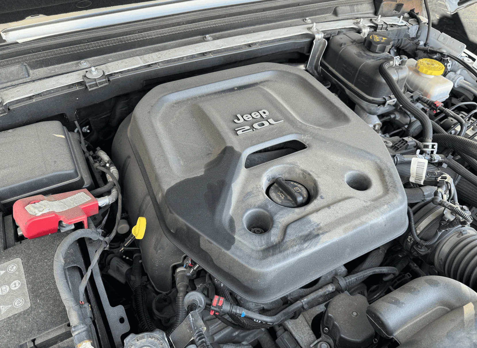 Jeep Wrangler JL Engine Cover stain/leak? Screen Shot 2024-01-07 at 8.06.56 PM