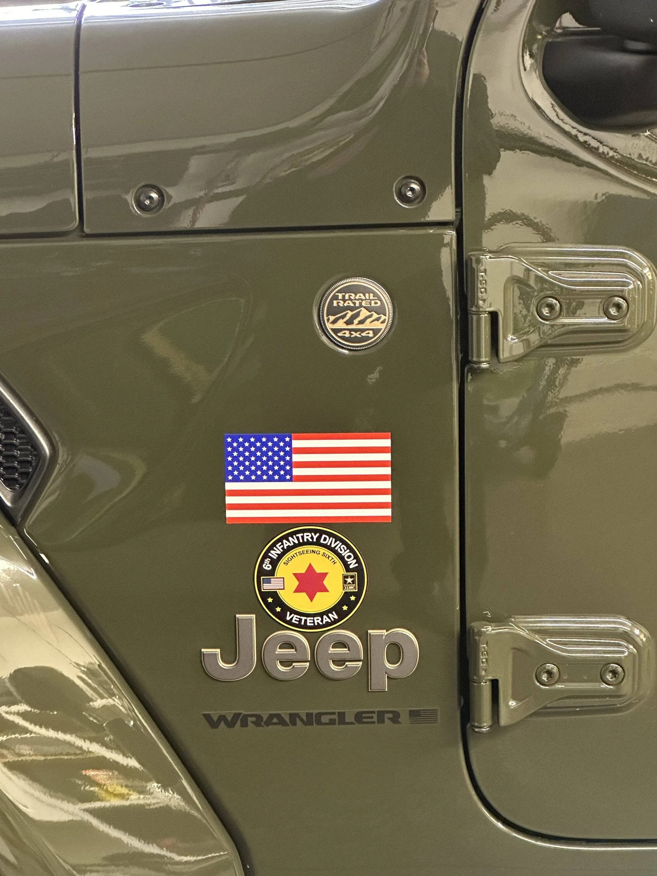 Jeep Wrangler JL First major Mod to the 392 Christmas Jeep - Custom Katzkins IMG_6894