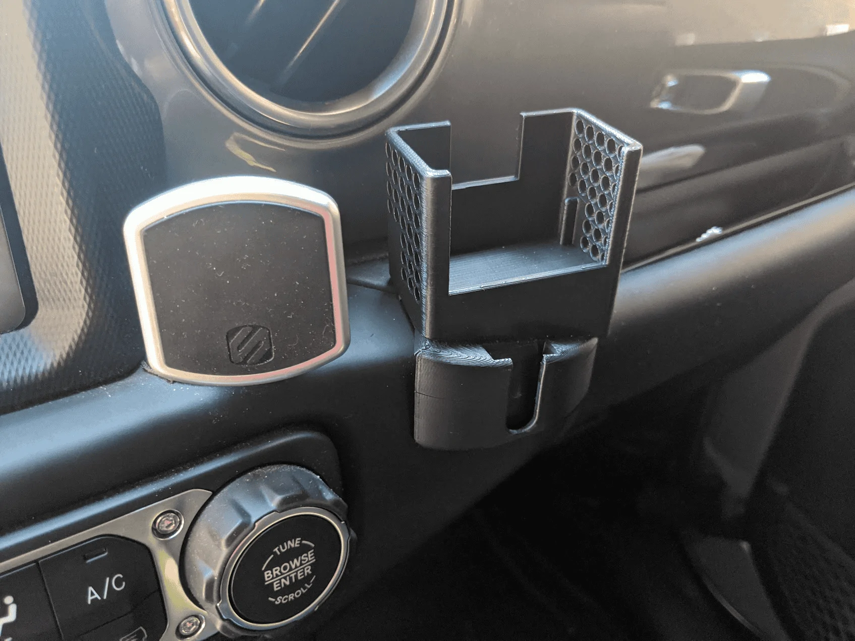 Jeep Wrangler JL CB/GMRS Mic Mounts for 2024 dash 1705100149142