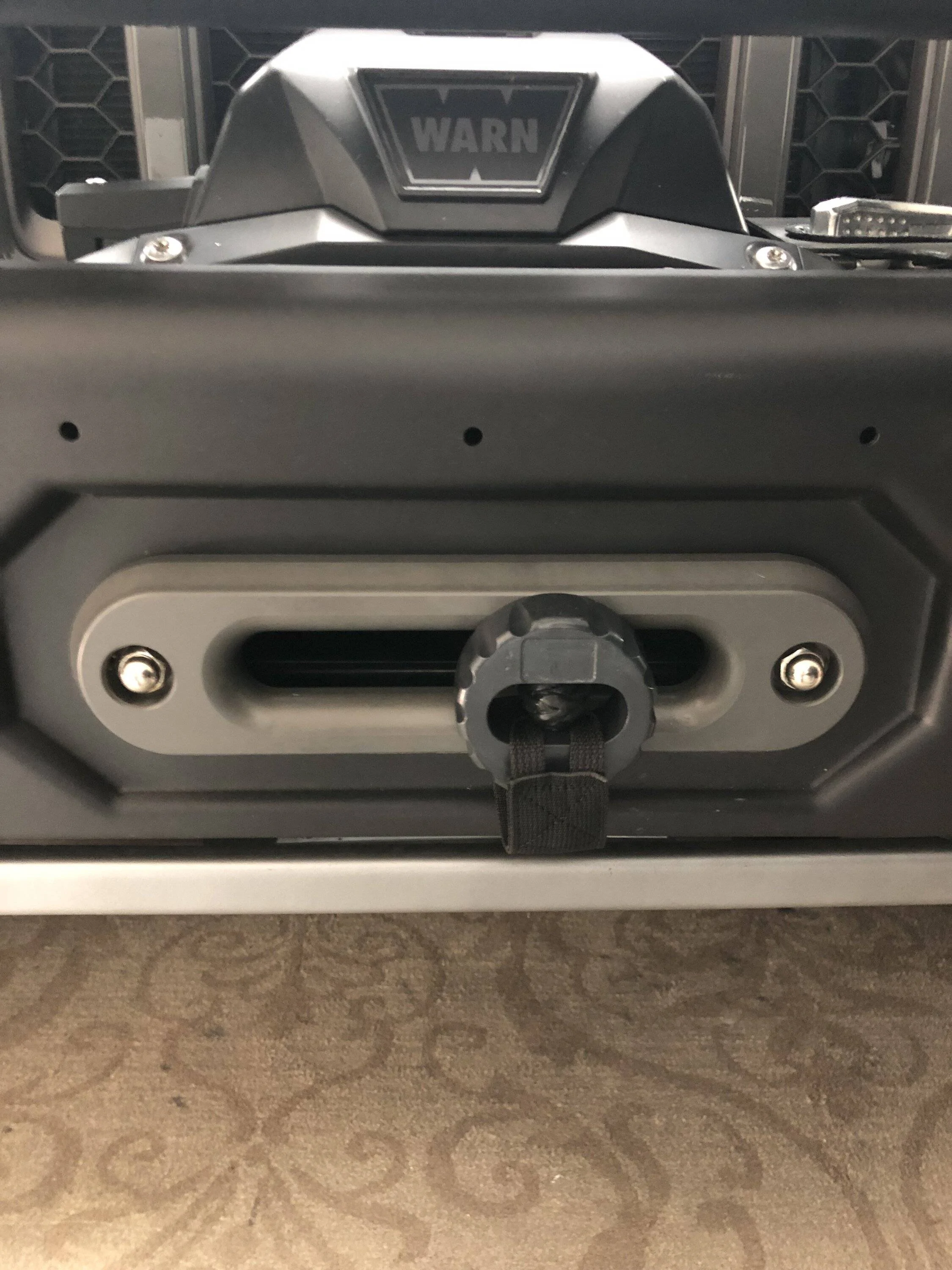 Jeep Wrangler JL Factory Warn winch hook options IMG_0642