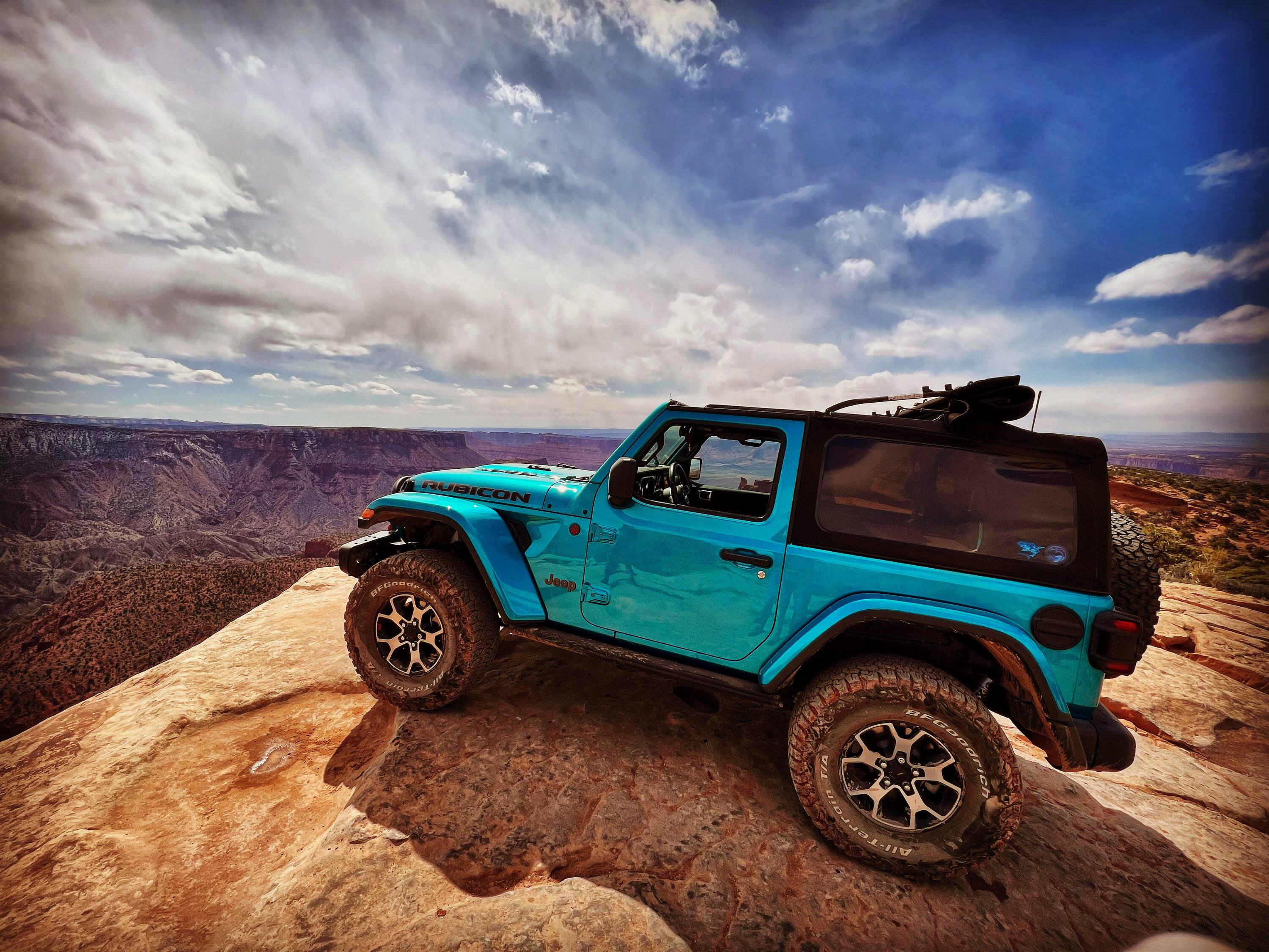 Jeep Wrangler JL 2024 Bikini Order Room 0C7F859A-3152-4BE0-BFFA-6E94A0261B04