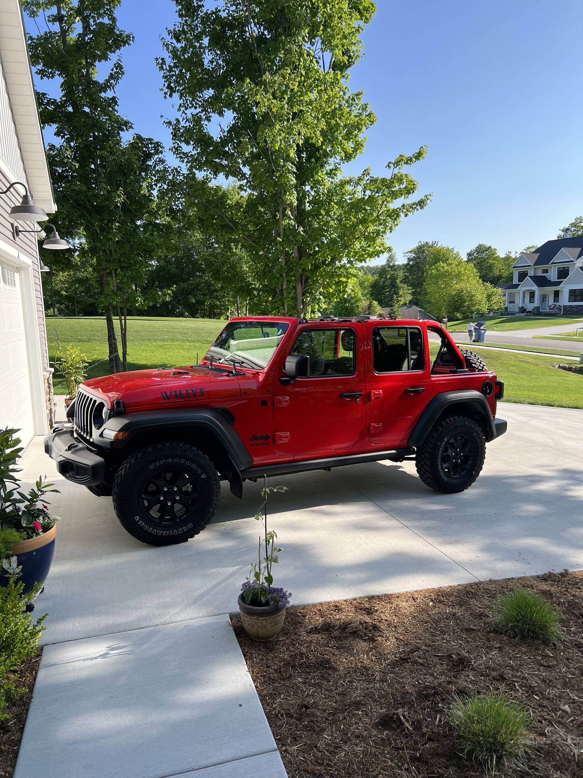 Jeep Wrangler JL 21 Willys JLU Looking for tire recommendations 70709129657__9D0661D8-6ED2-4B2A-BD25-E2779F0B2355