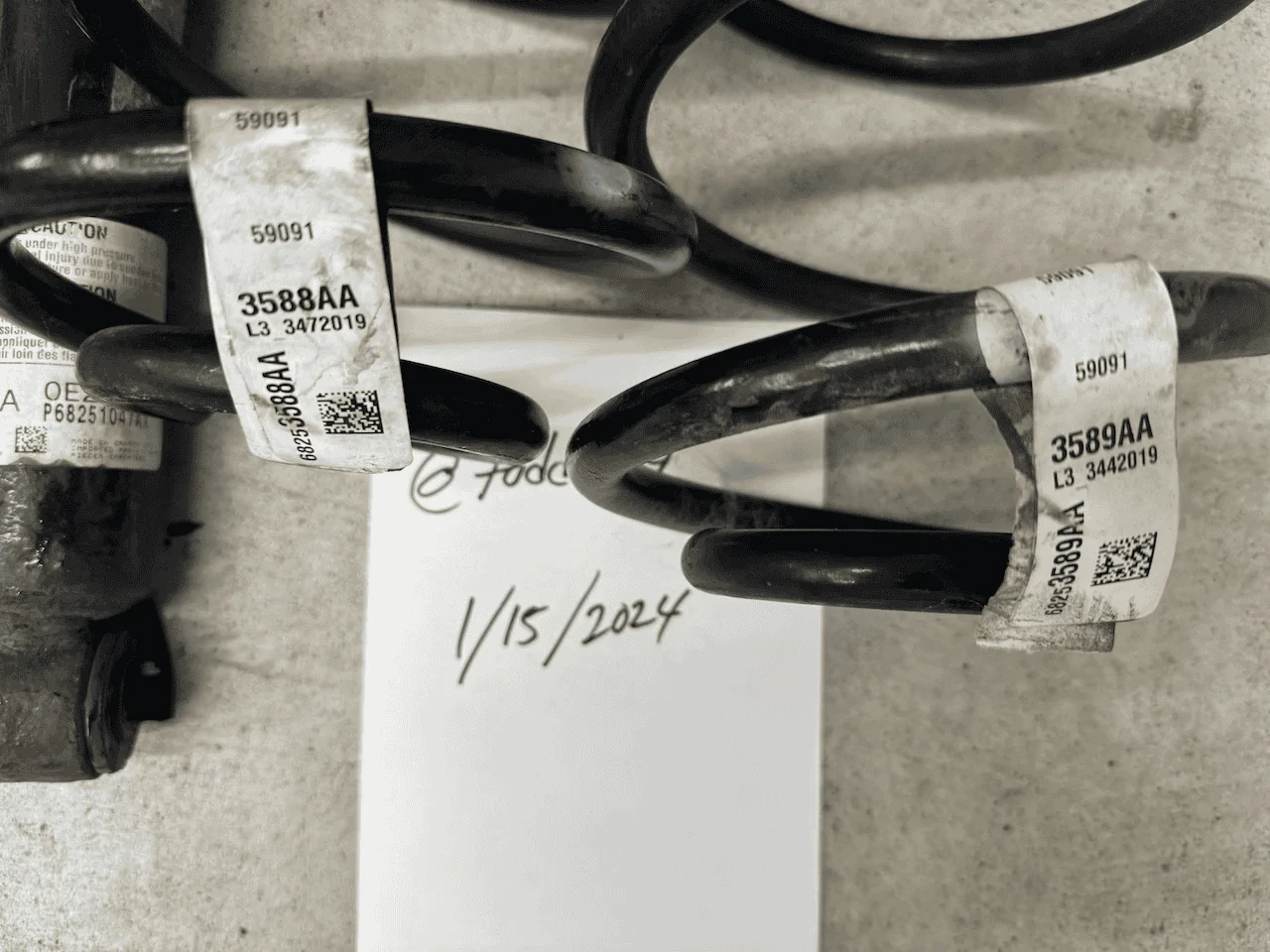 Jeep Wrangler JL JLU Sahara Springs /Shocks - $75 tempImageYKxXo0