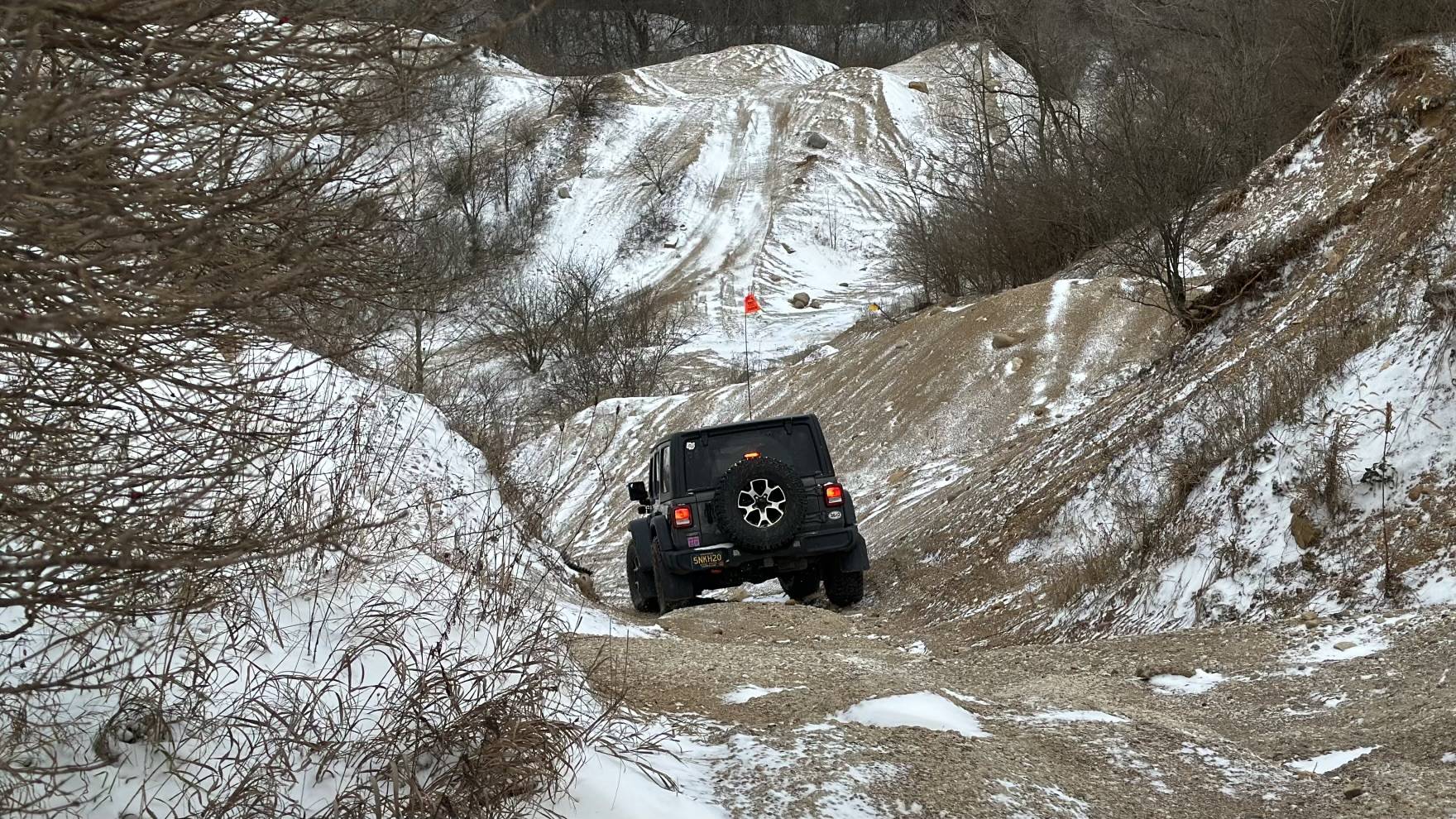 Jeep Wrangler JL Happy Wednesday!!! Let's see those ? Ice/ Sn❄w photos!!! IMG_0726
