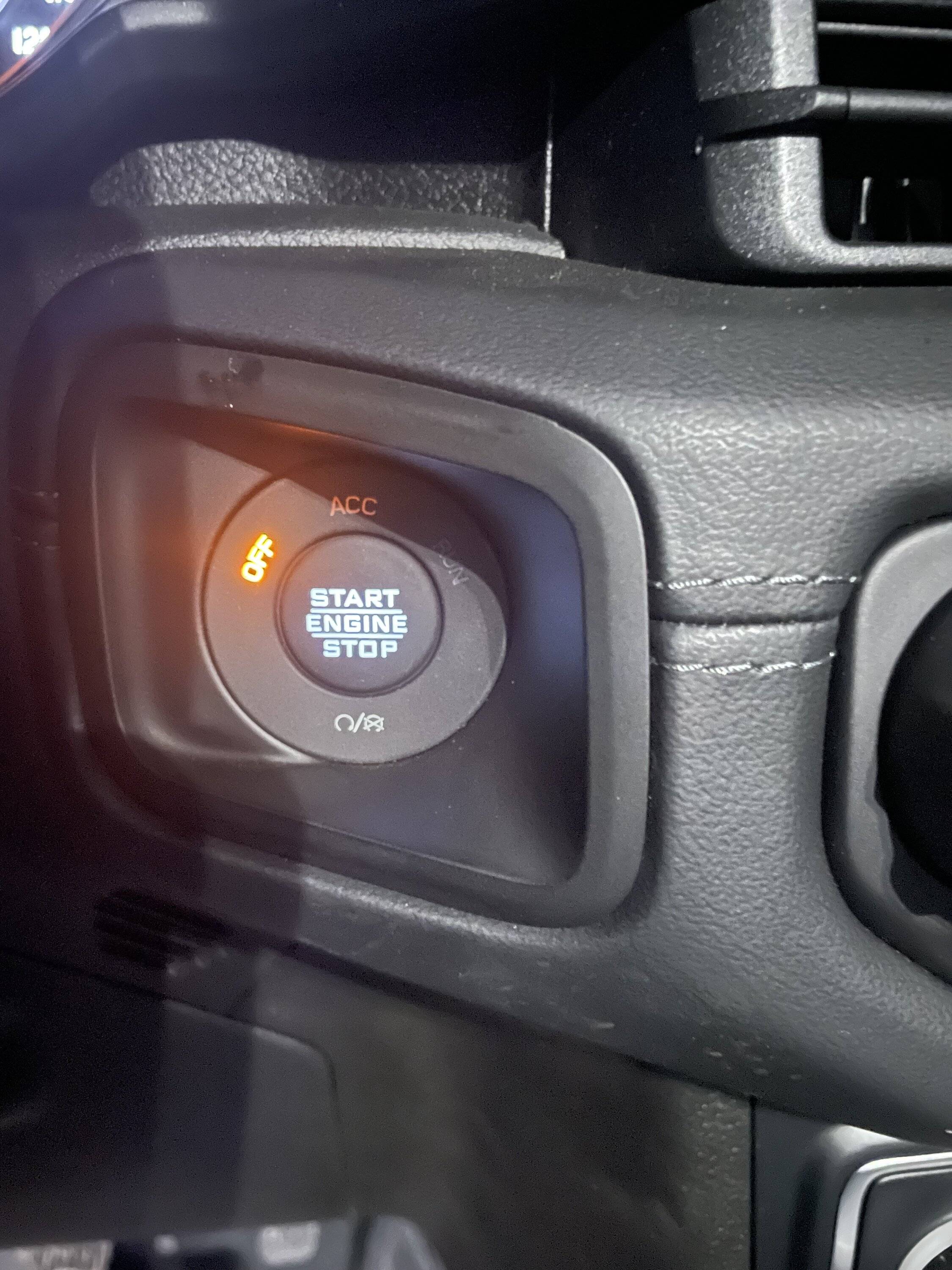 Jeep Wrangler JL Press Clutch and Push Button to Start IMG_6534