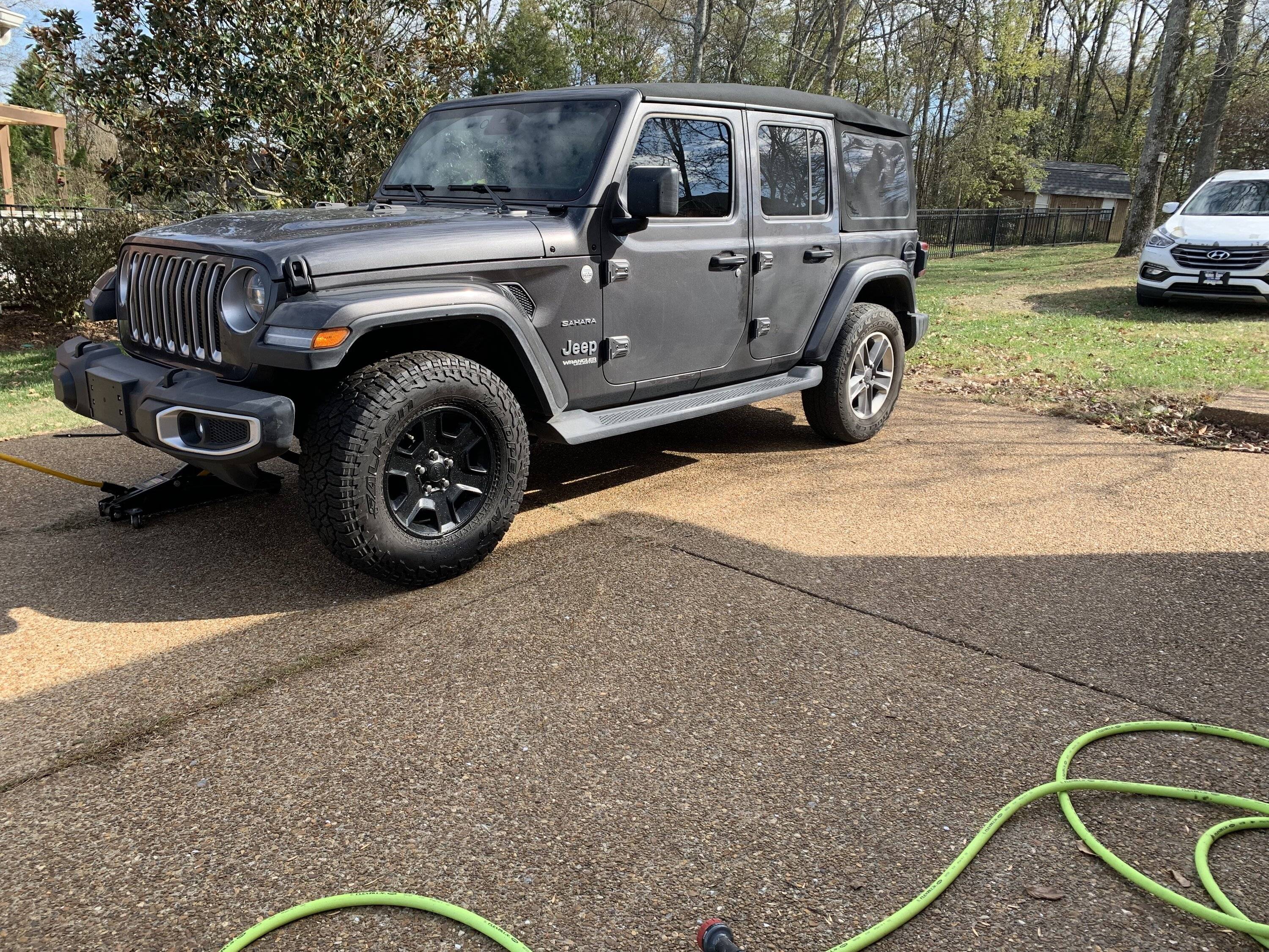 Jeep Wrangler JL Help needed: wheels, brands, 17s, 18s.....ahhhhh! IMG_3070