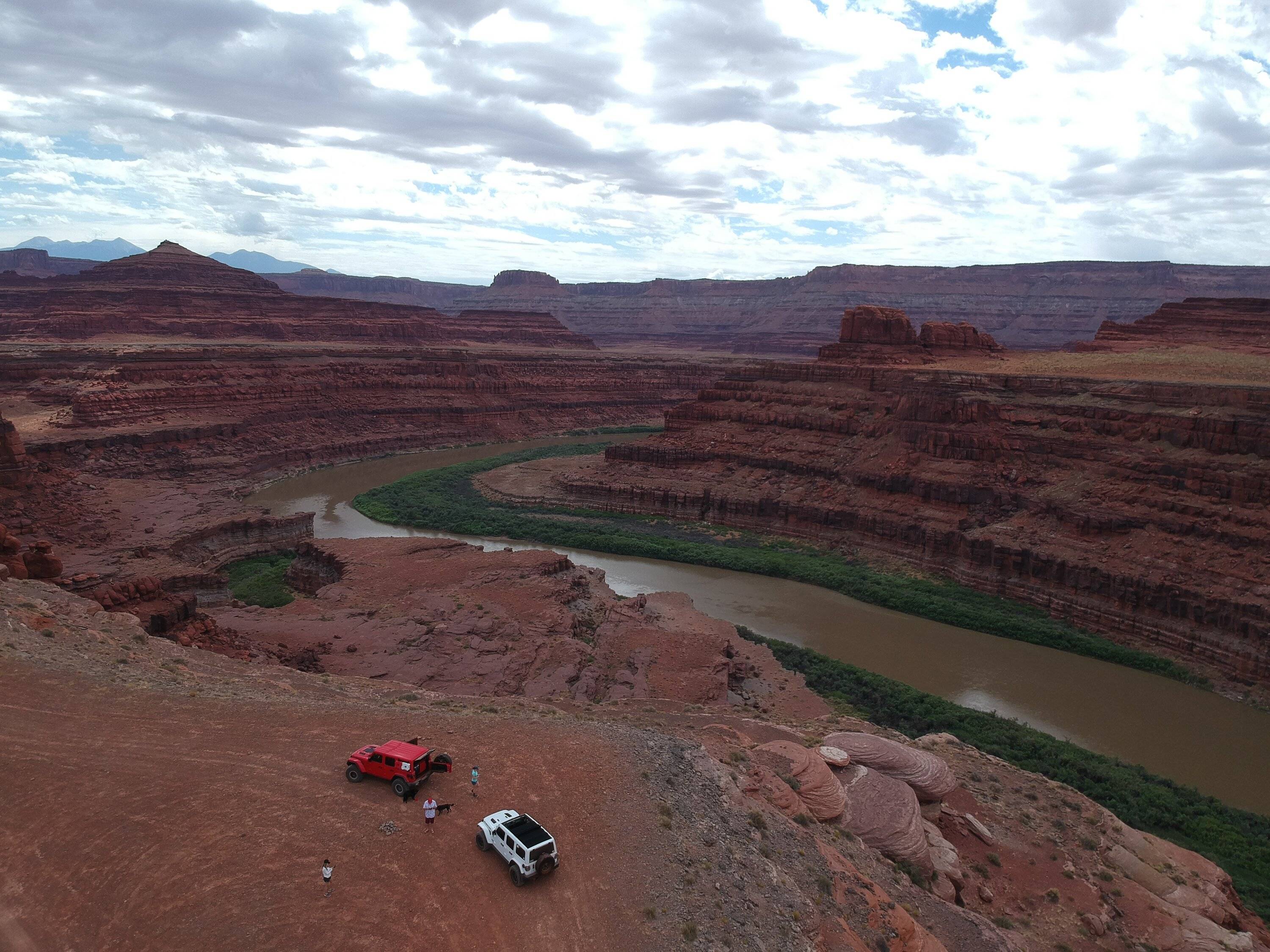 Jeep Wrangler JL So what about drones? DJI_0152