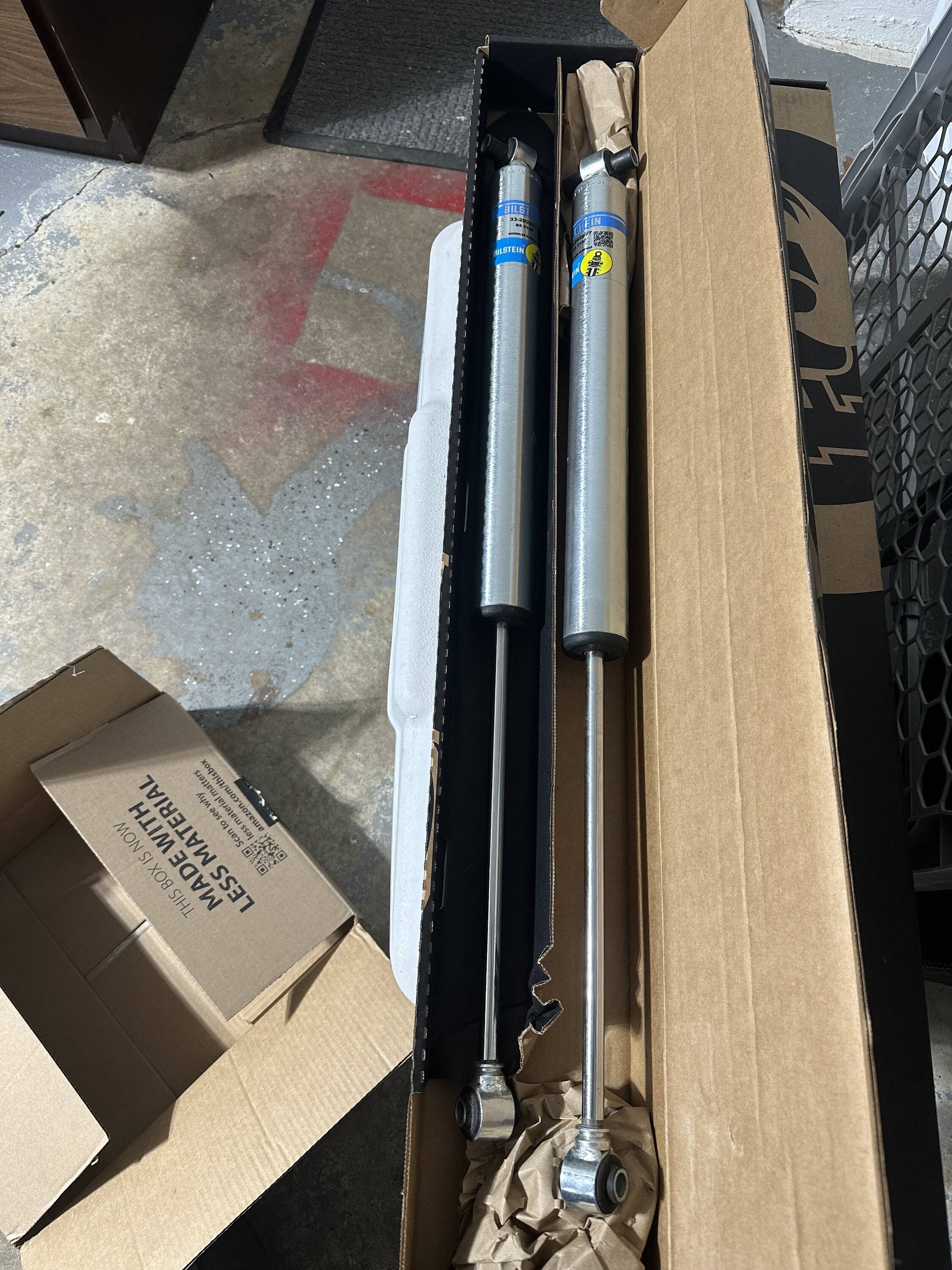 Jeep Wrangler JL Bilstein 5100 Shocks IMG_0436