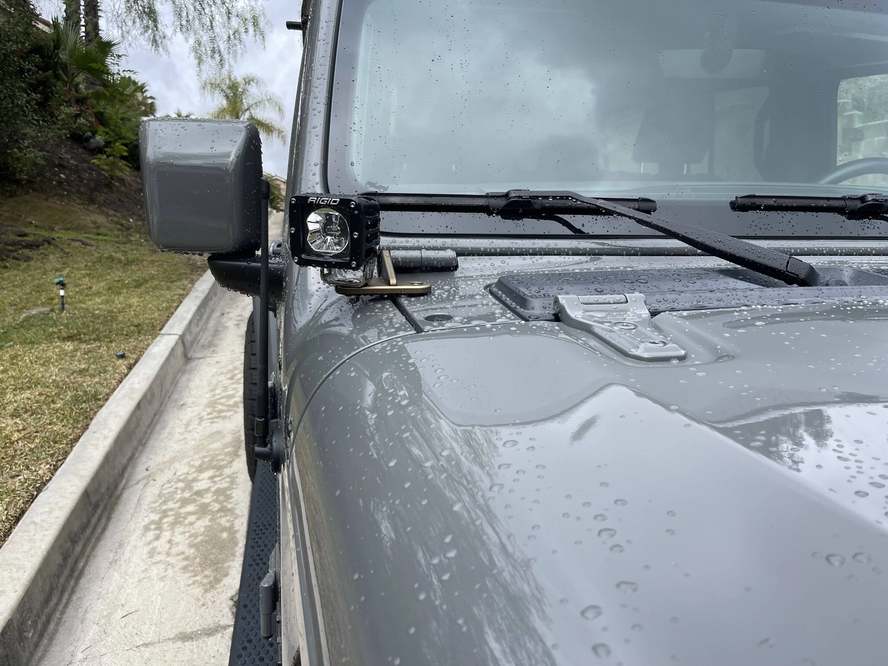 Jeep Wrangler JL POD light mount on Pillar IMG_2656