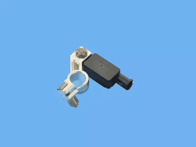 Jeep Wrangler JL AUX battery delete/bypass - Which method is proper? 1706040565525