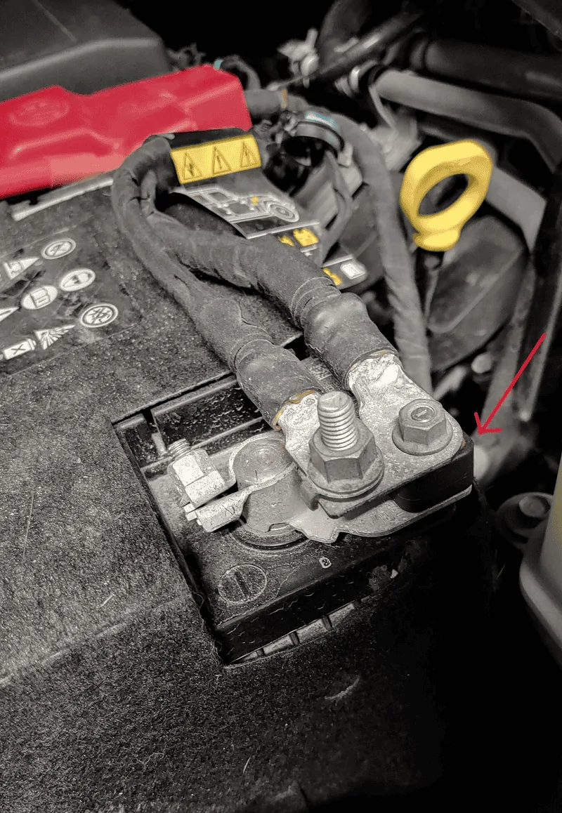 Jeep Wrangler JL AUX battery delete/bypass - Which method is proper? 1706040624967
