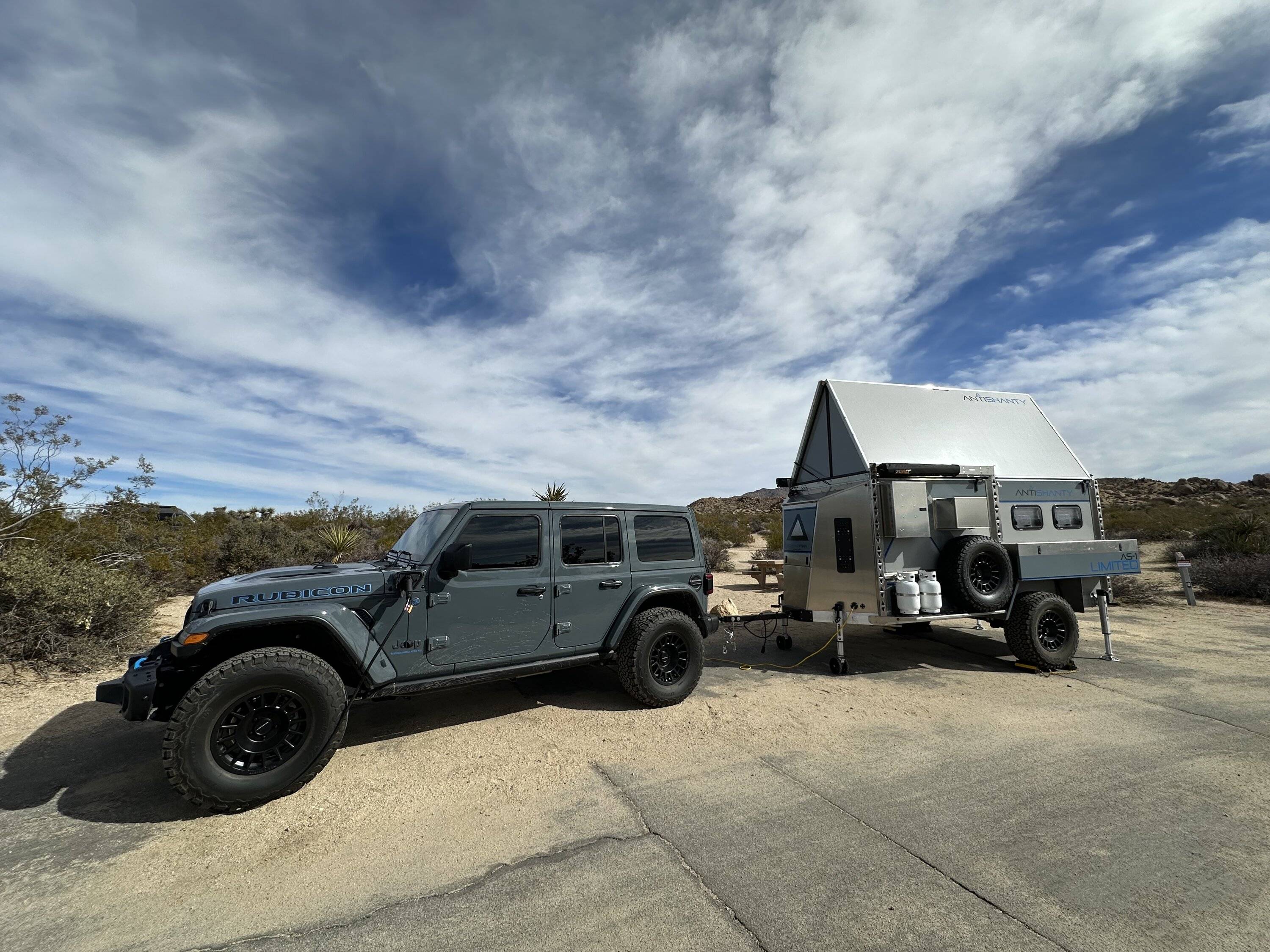 Jeep Wrangler JL Jeep 4xe Power Box Experience In Joshua Tree National Park IMG_1134