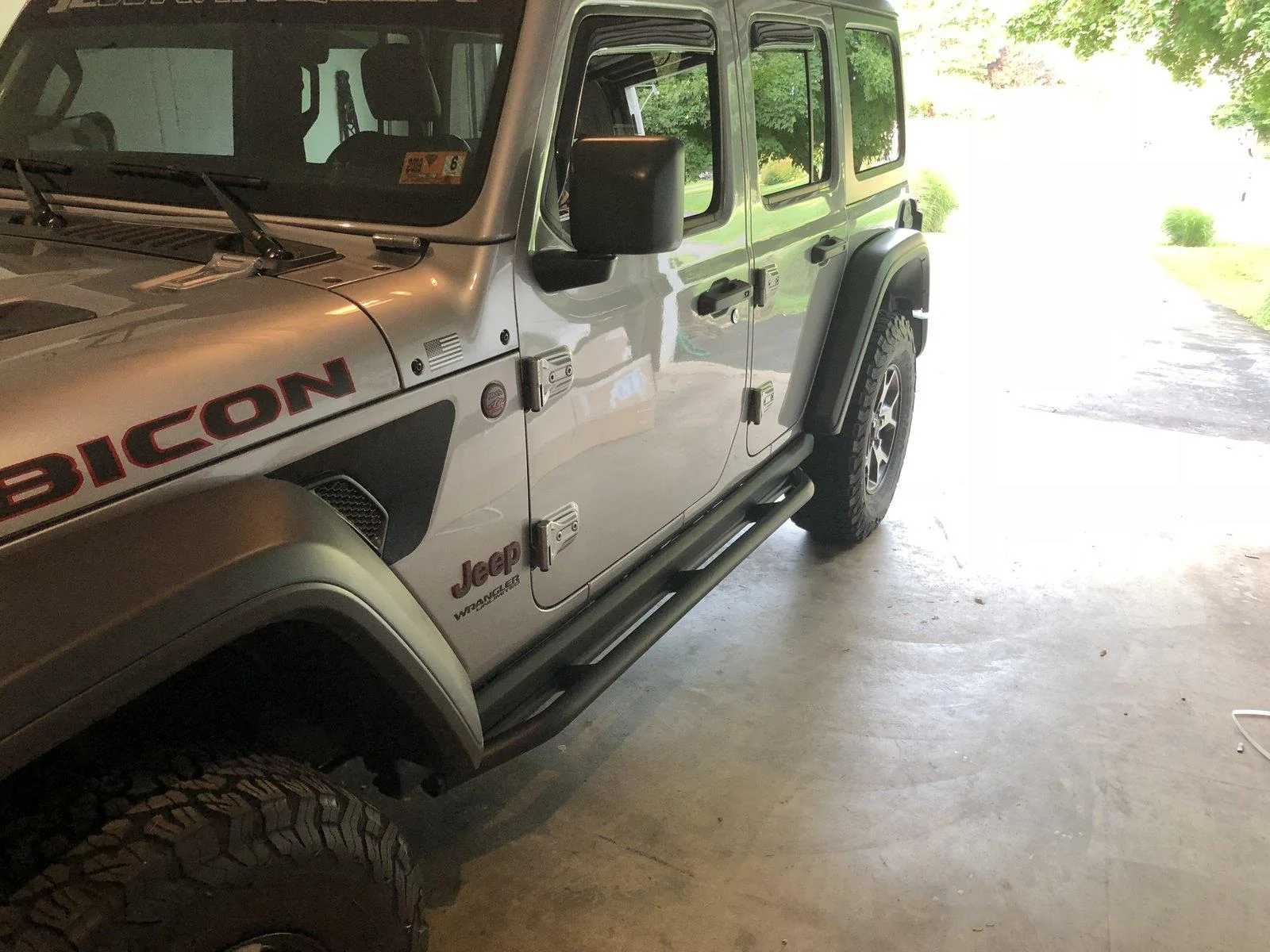 Jeep Wrangler JL Black hood decal for Rubicon 1B8B7AE4-131C-4E4A-878B-4217BEE597EE