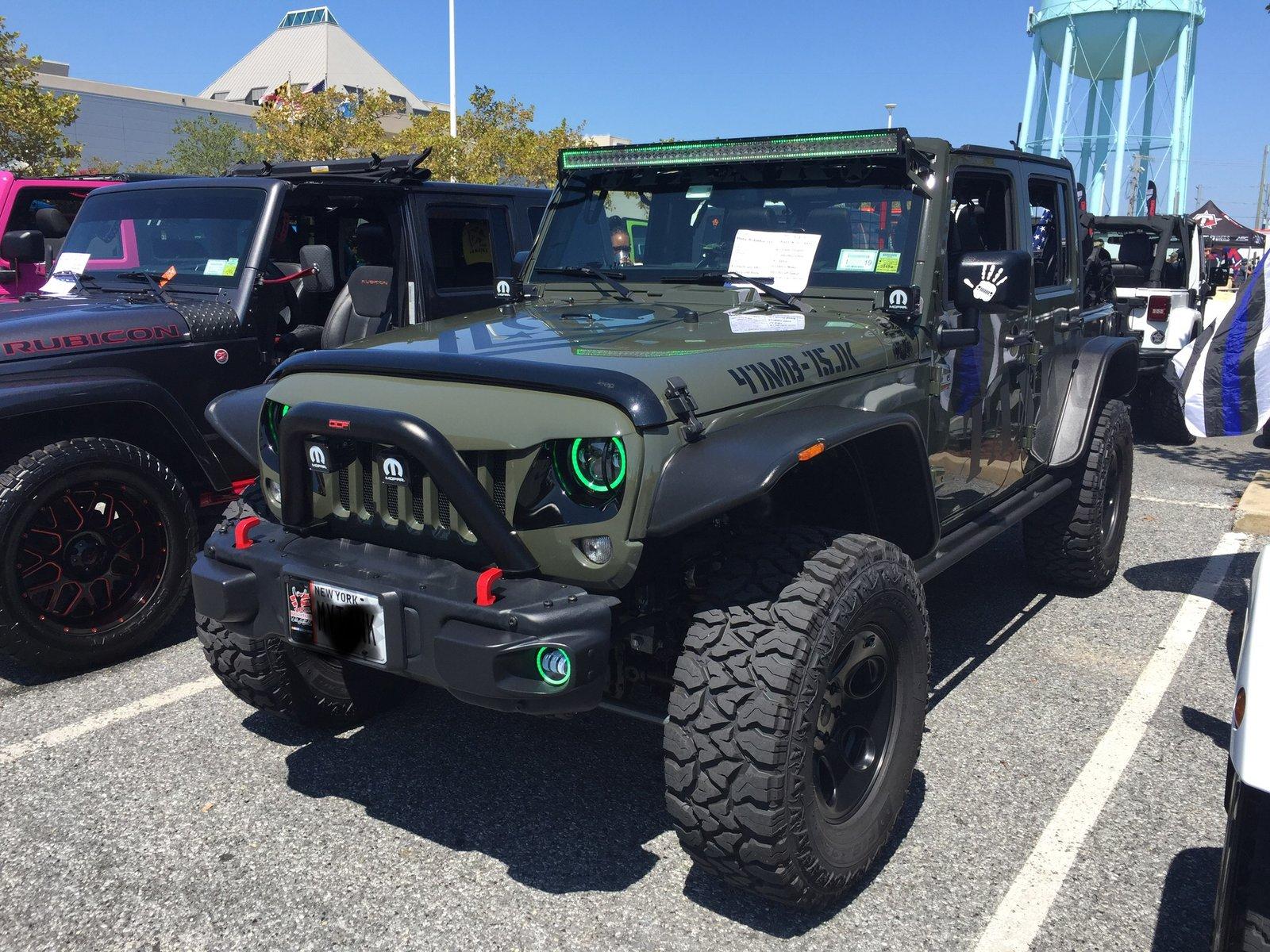 Jeep Wrangler JL Fiberwerx Angry Grill 2259CE4C-6205-4FB0-A2D8-6735B52F29C3