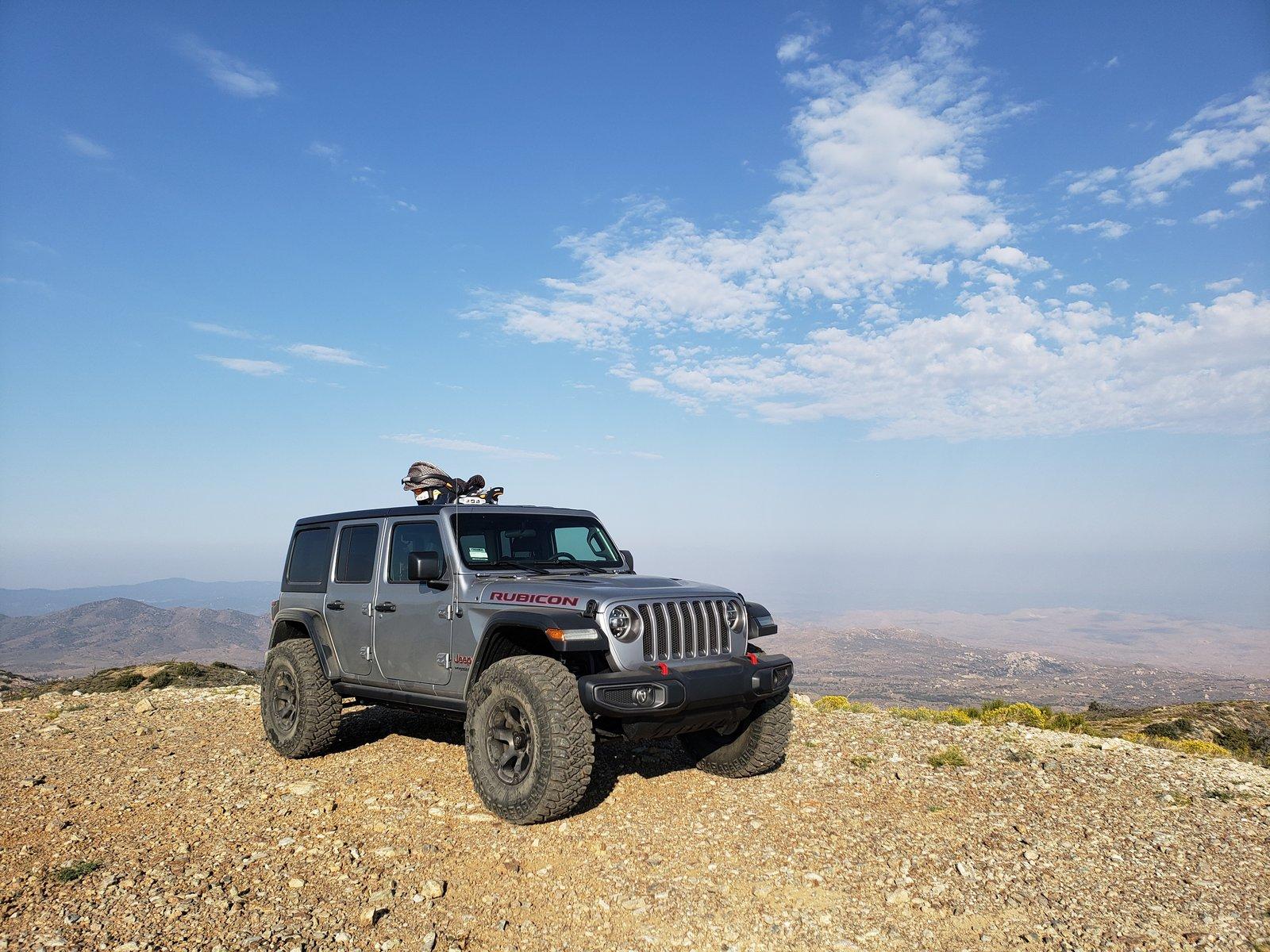 Jeep Wrangler JL Mopar lift compared to Rubicon Express 20180812_080336