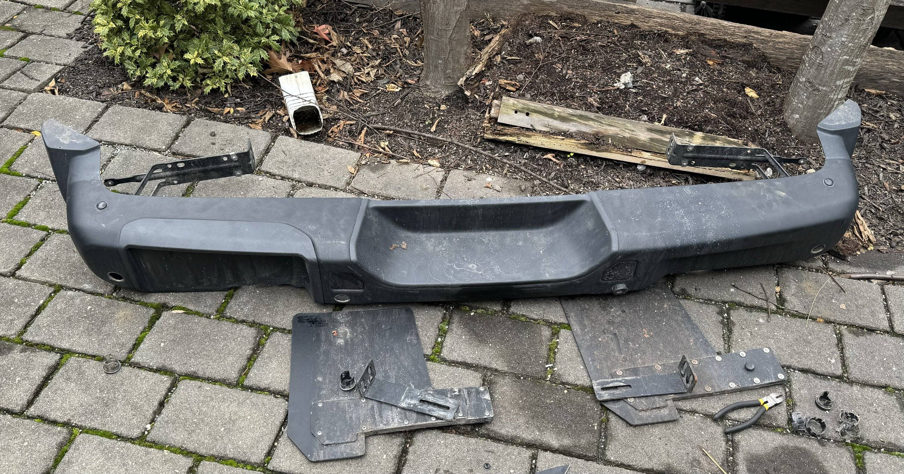 Jeep Wrangler JL Mopar Steel Rear Bumper IMG_4473