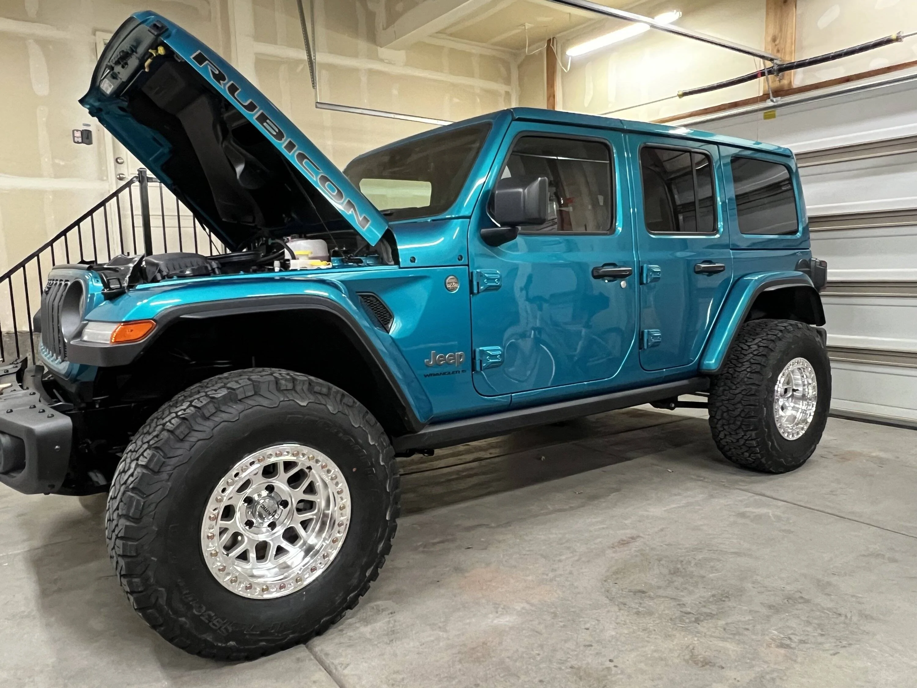 Jeep Wrangler JL Mopar beadlock capable wheels IMG_8521