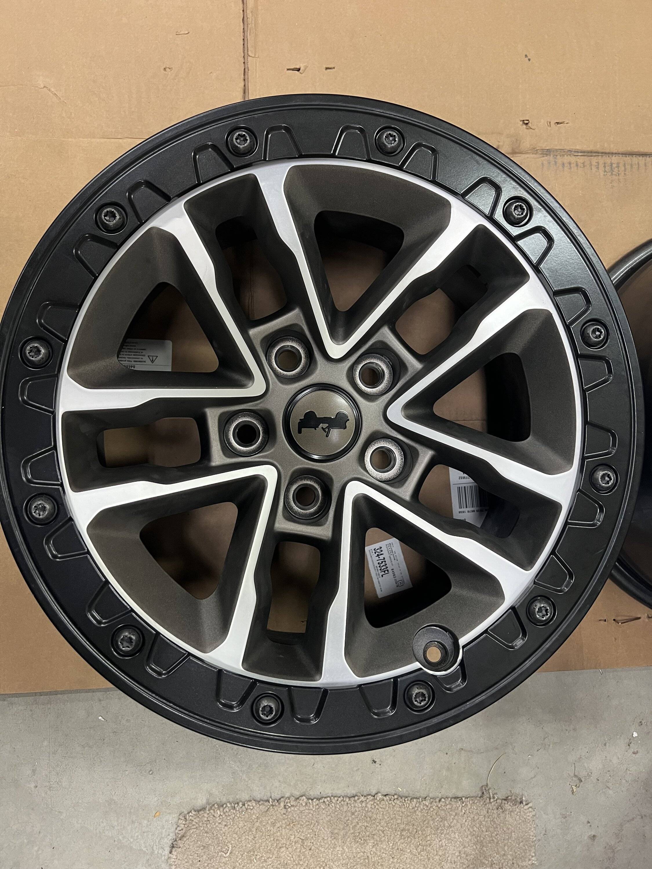 Jeep Wrangler JL Mopar Beadlock Capable Wheels IMG_8524