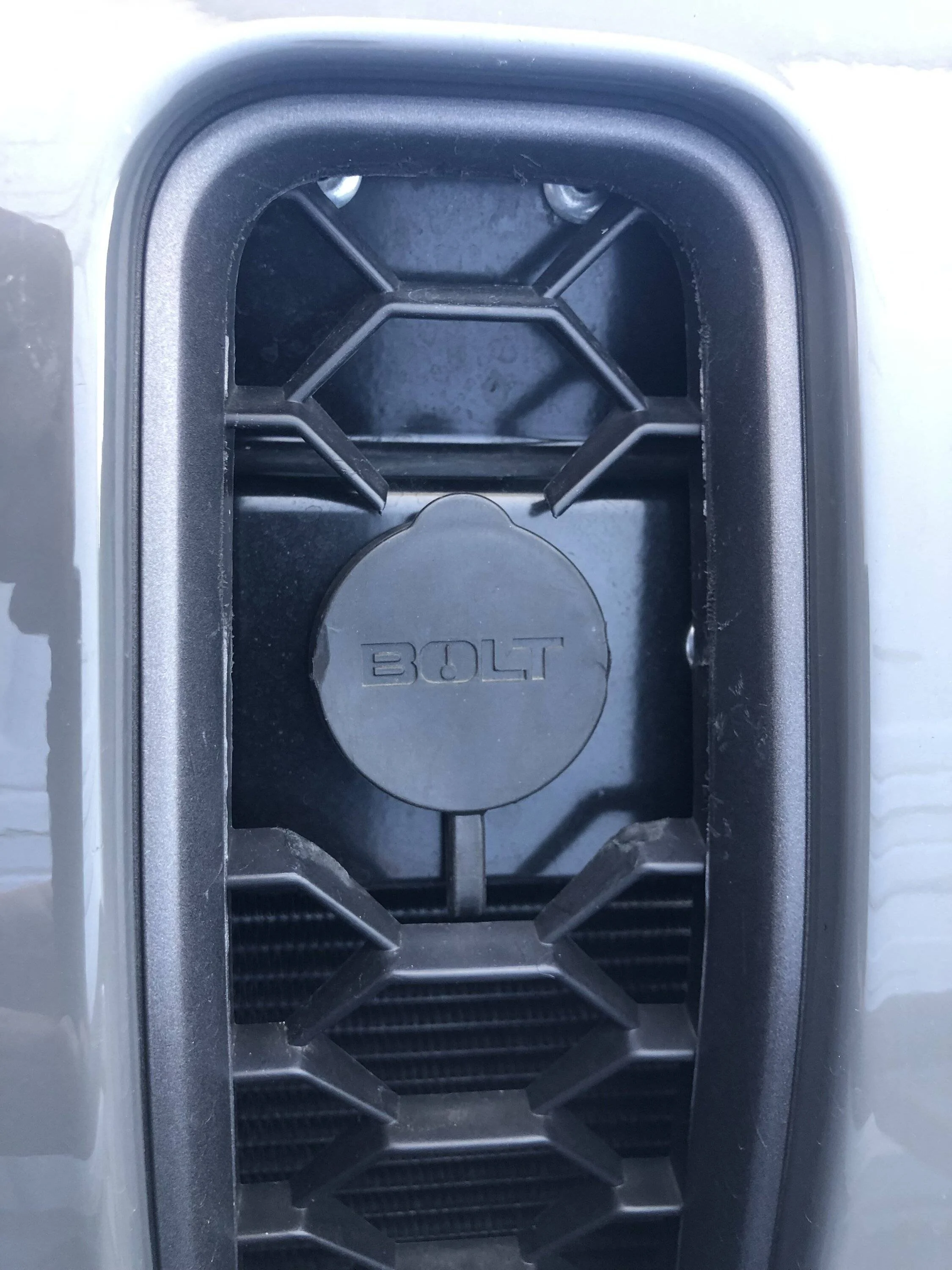 Jeep Wrangler JL Bolt hood lock / Hate the look IMG_1822