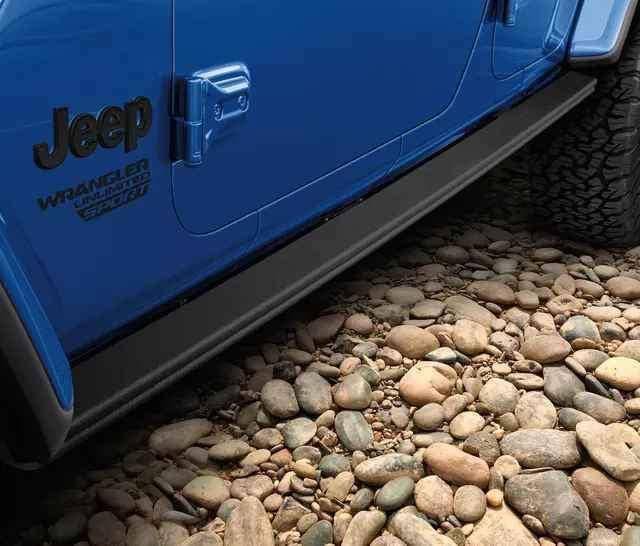 Jeep Wrangler JL Mopar Performance Rock Rail $400 IMG_1311