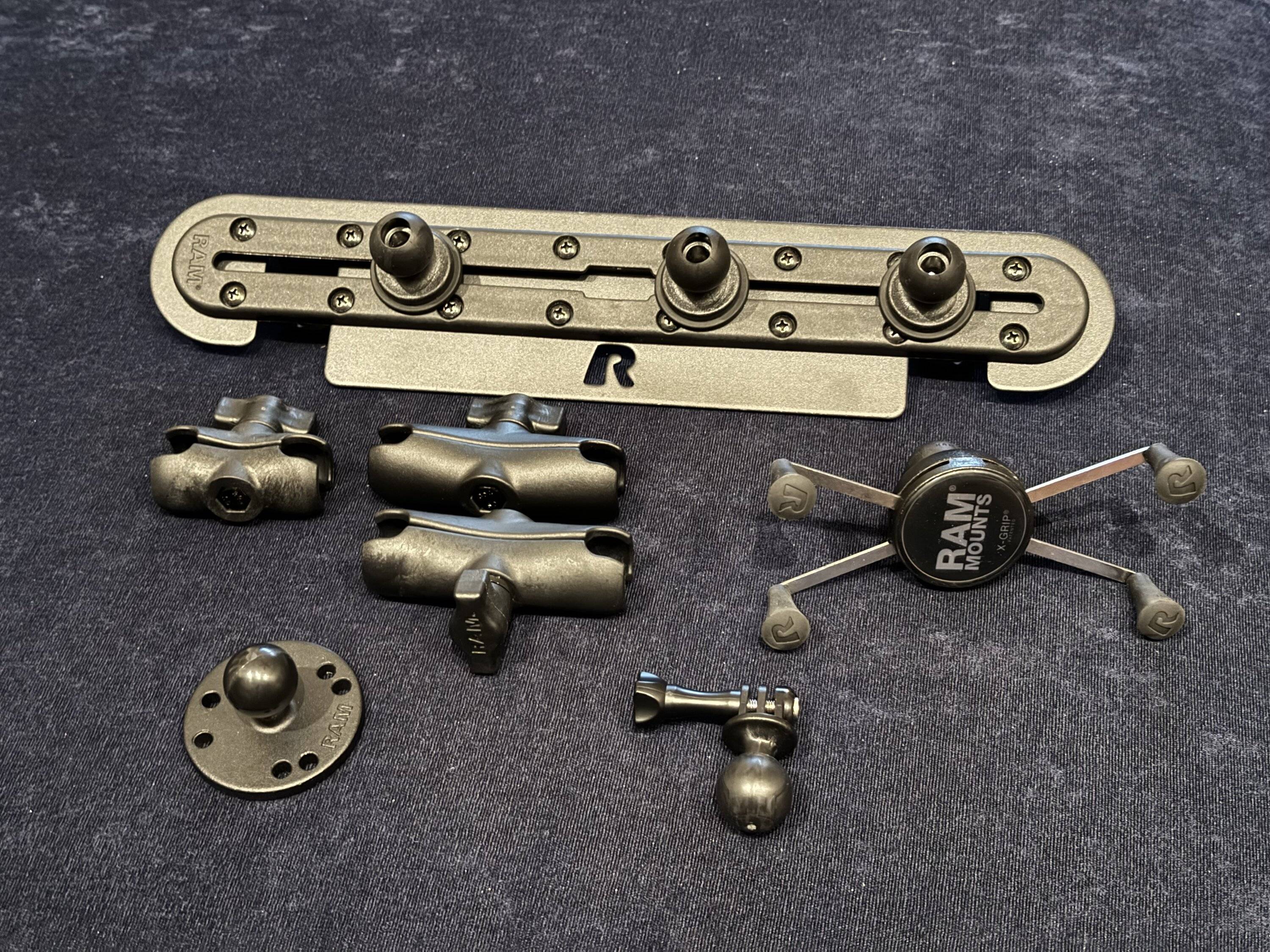 Jeep Wrangler JL Ram Mount Tough Track Package IMG_5467