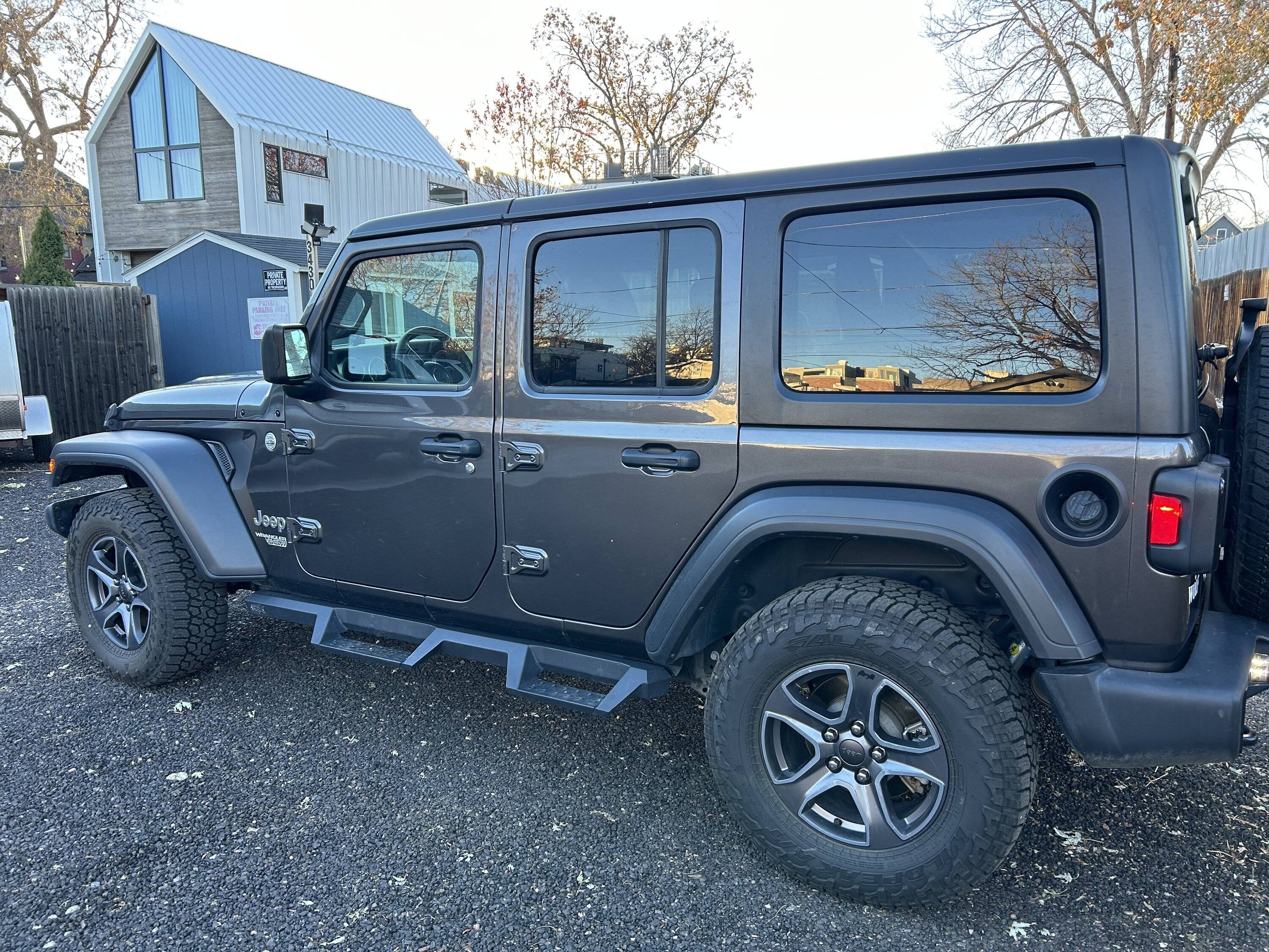 Jeep Wrangler JL Rancho RS5000x or Fox Performance 2.0 shocks? What does everyone recommend? IMG_4358