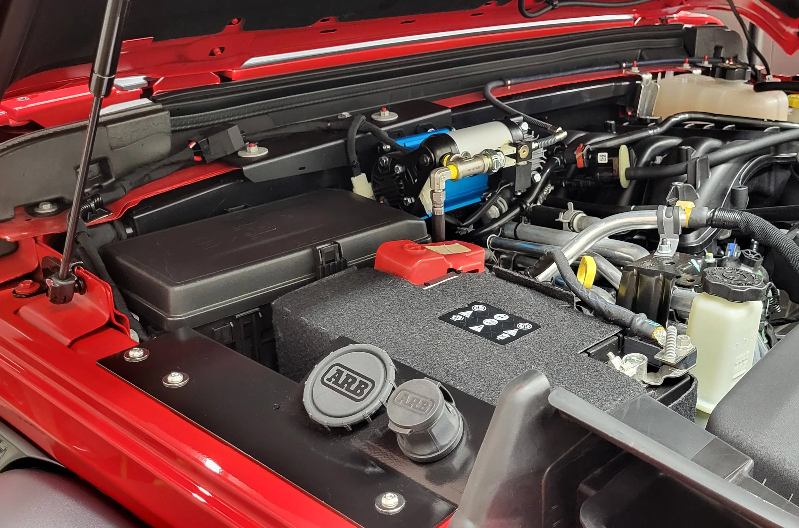 Jeep Wrangler JL Onboard Air -- show your setups 20240201_215625