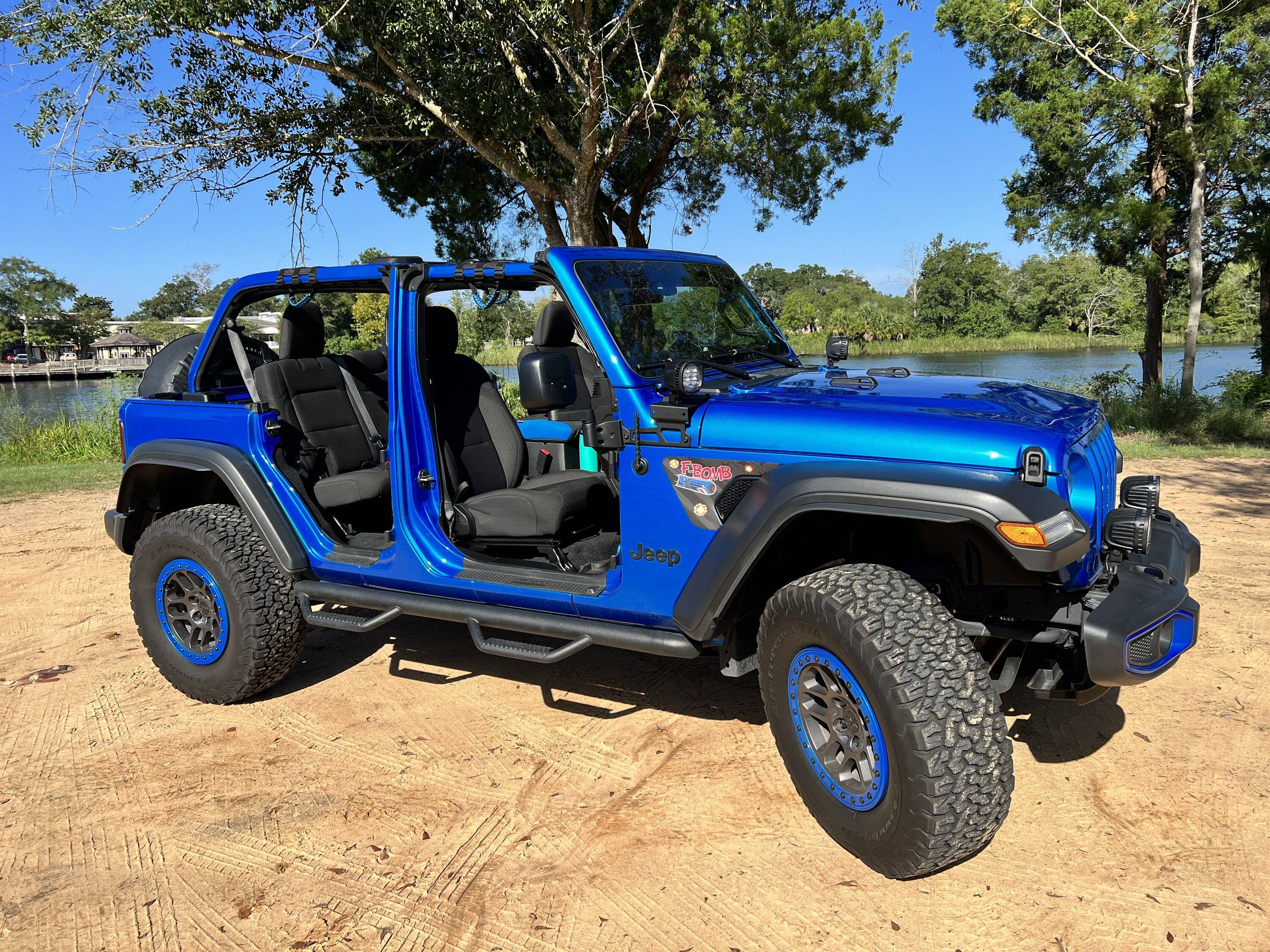 Jeep Wrangler JL Happy Fri-yay!!! Let's see those naked (JEEP) photos! **Warning: No Nudity allowed** IMG_0686