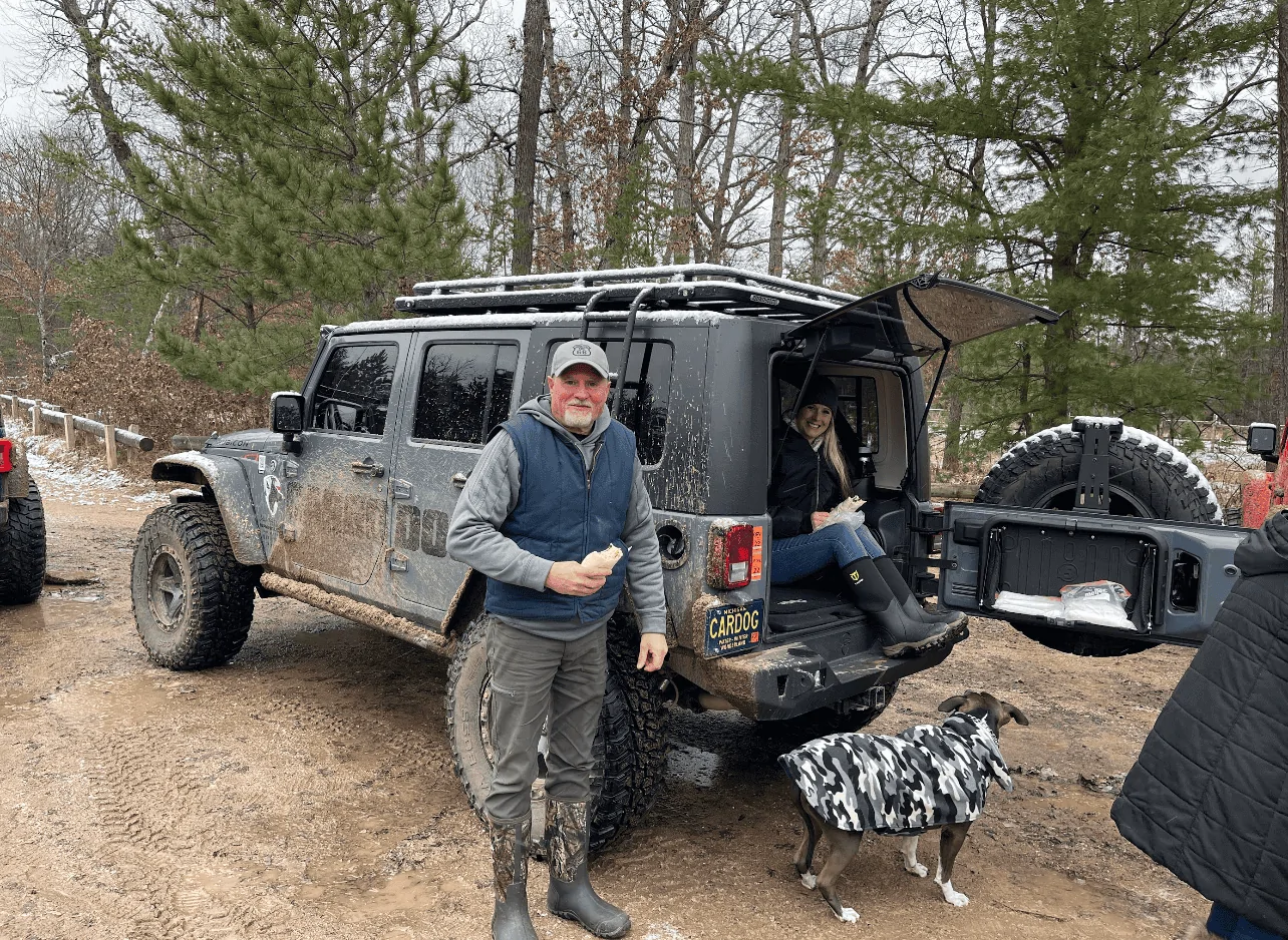 Jeep Wrangler JL Jeep Dog pics 1707046829982