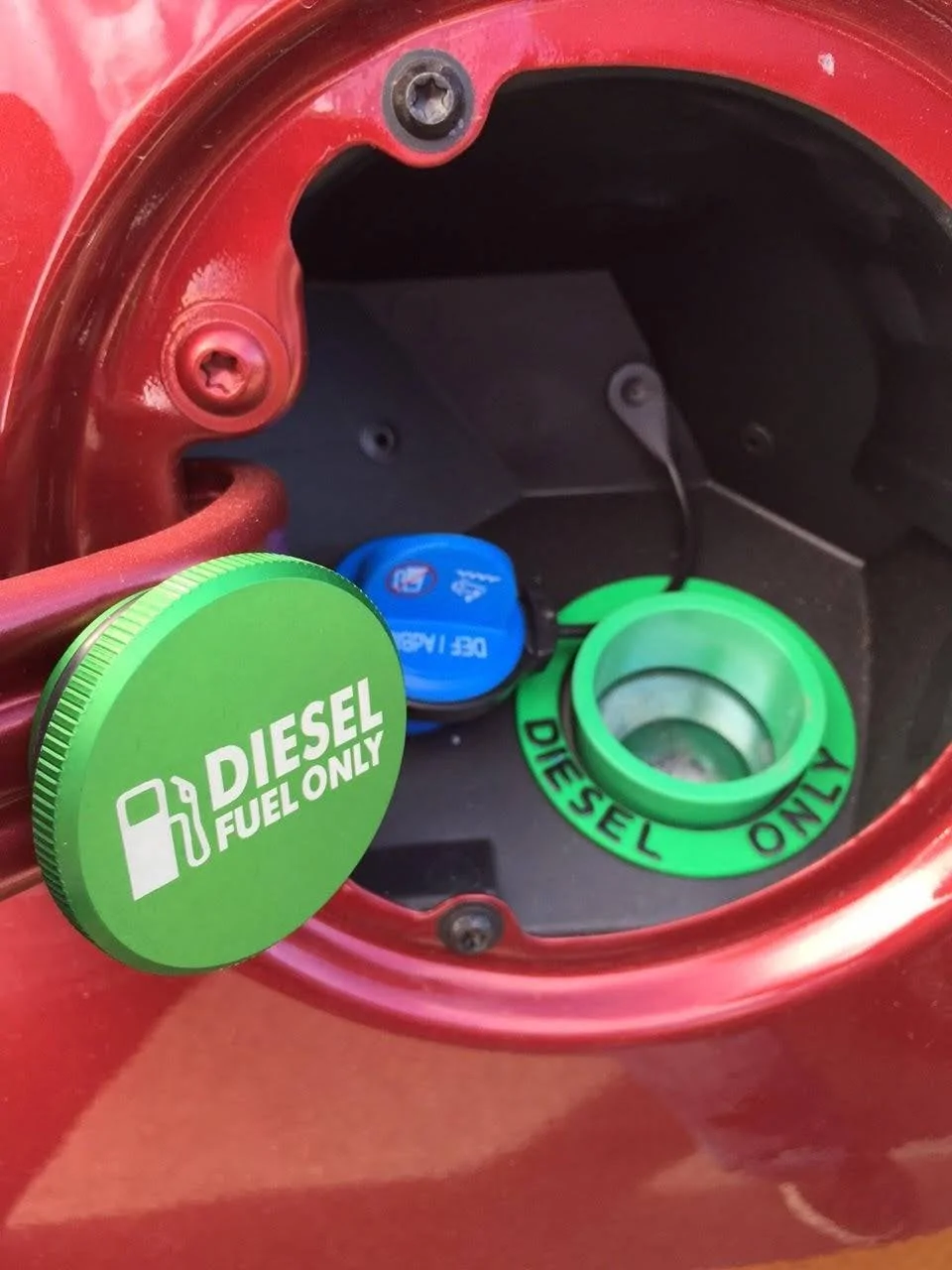 Jeep Wrangler JL Are OEM 3.0 Fuel Caps Vented? image (1)