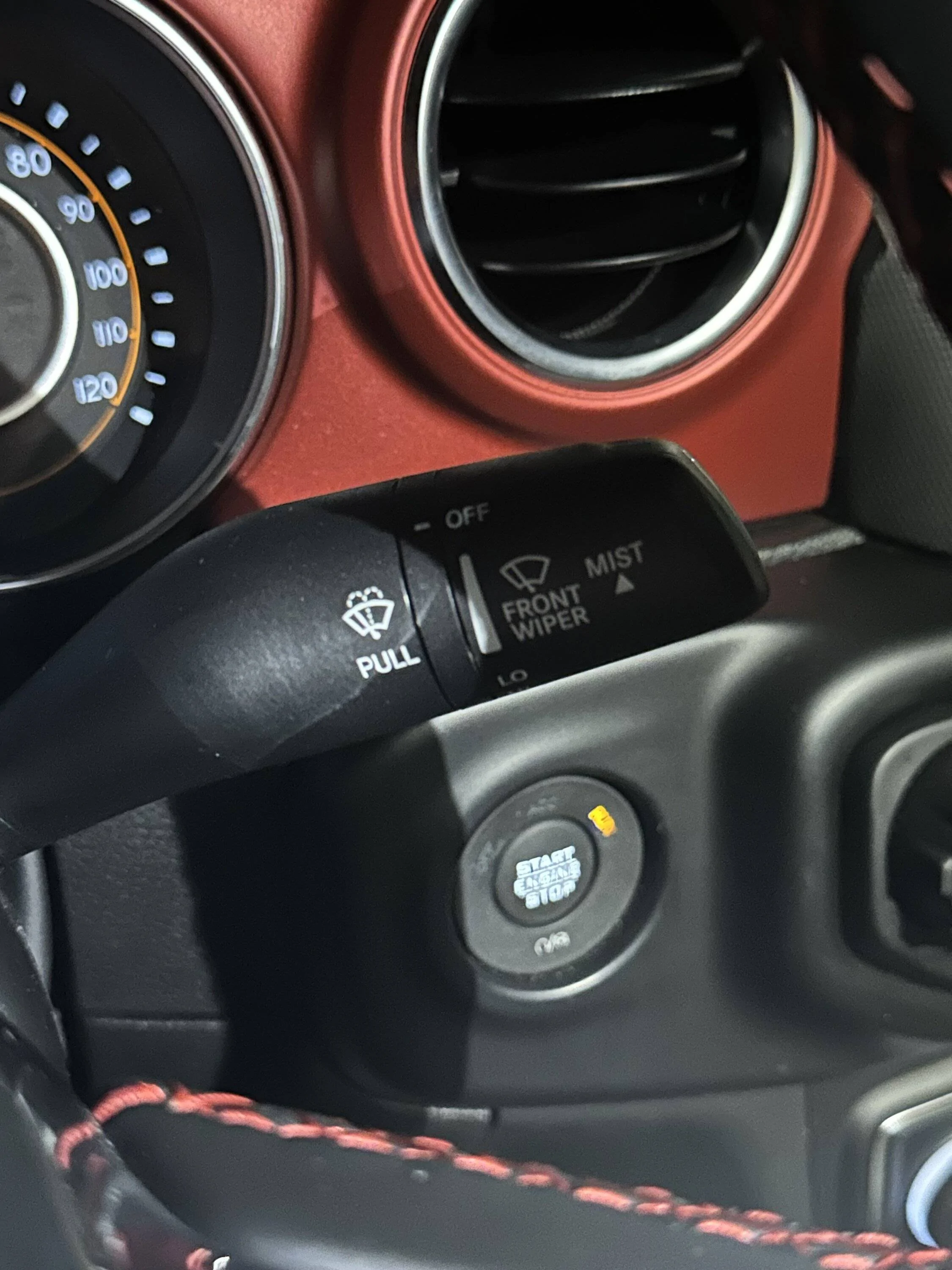 Jeep Wrangler JL Missing rear wiper control on 2023 JLU IMG_9294