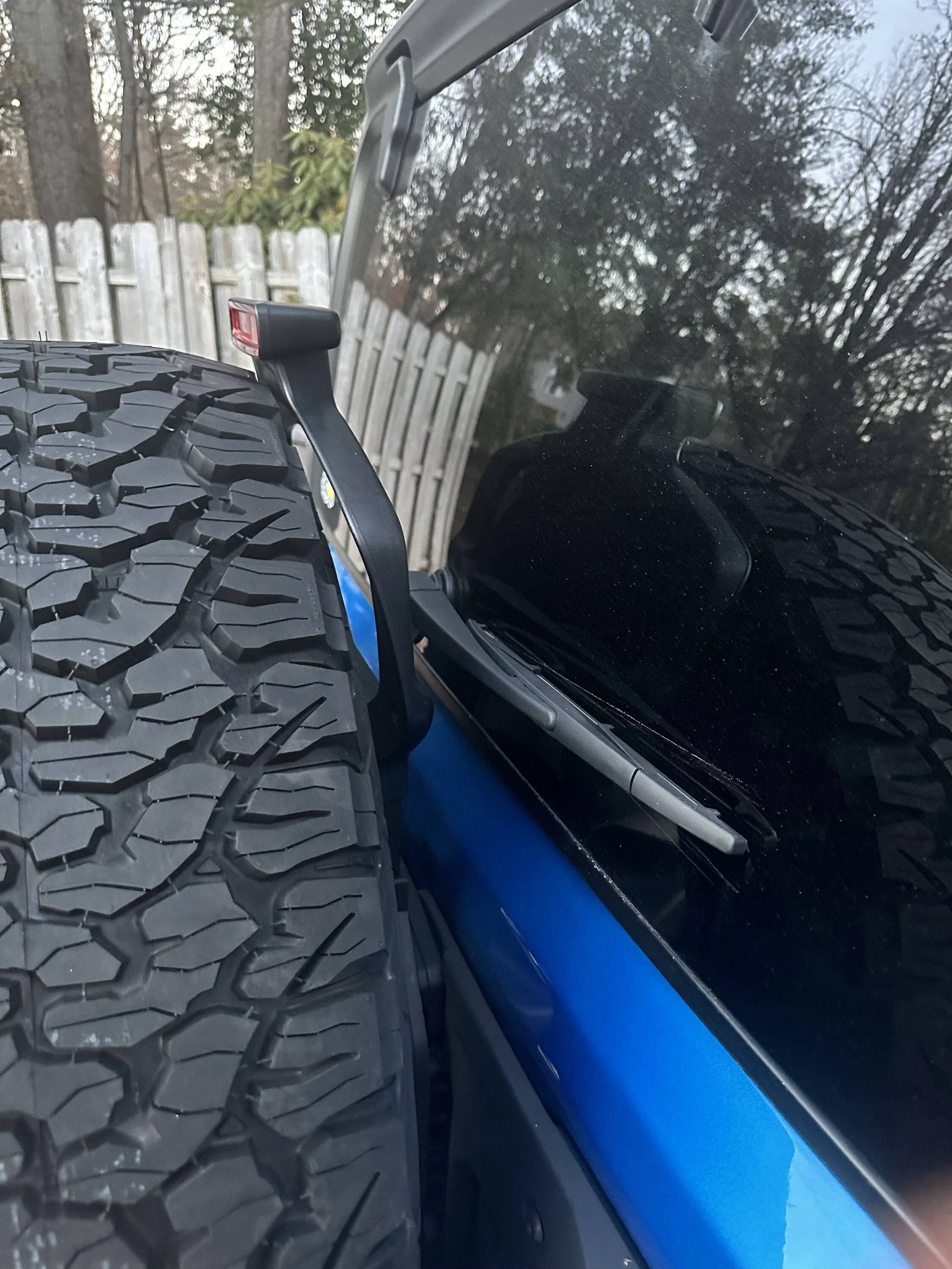Jeep Wrangler JL Missing rear wiper control on 2023 JLU IMG_9304