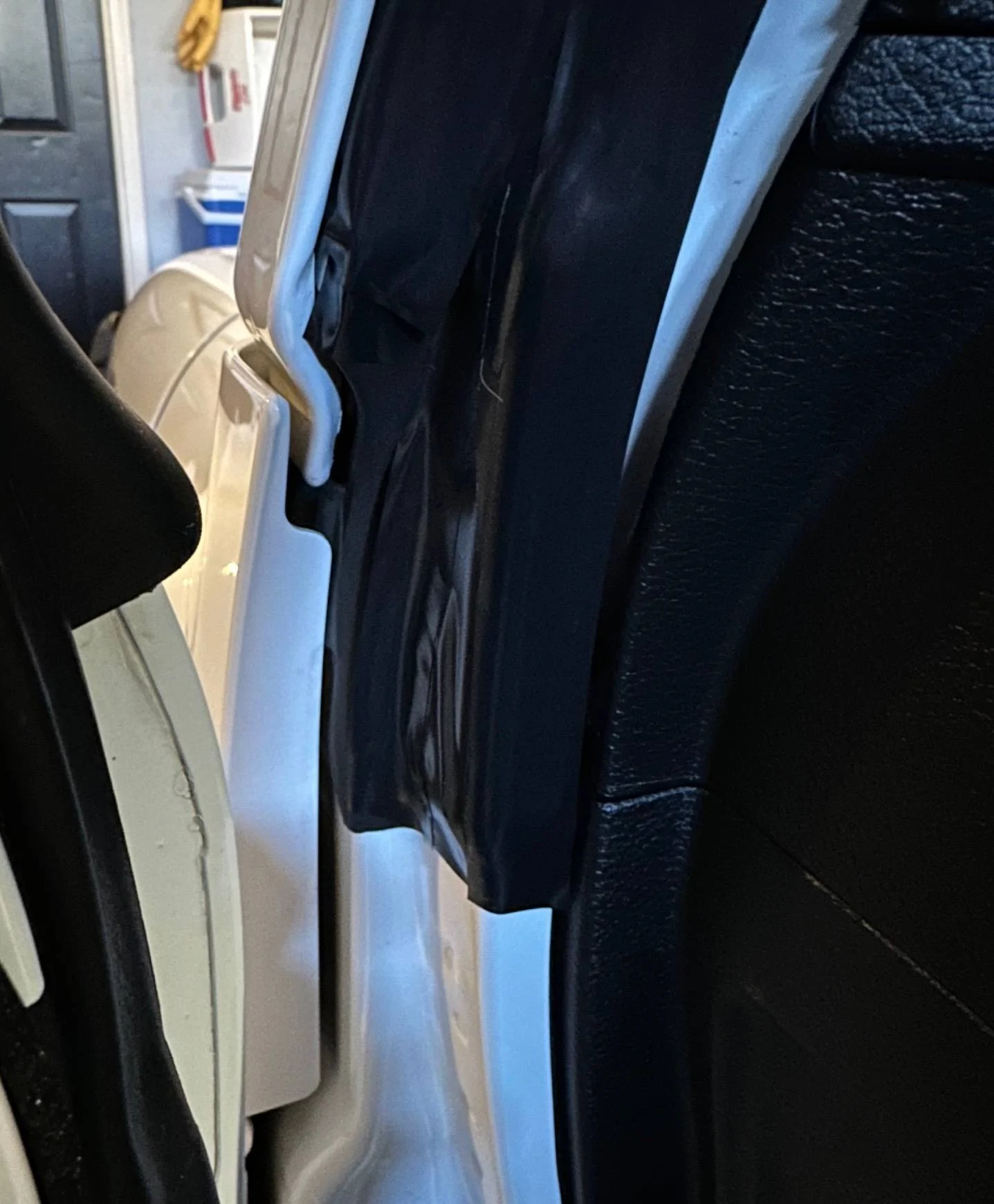Jeep Wrangler JL Soaking wet carpets, front drivers side only jeep1