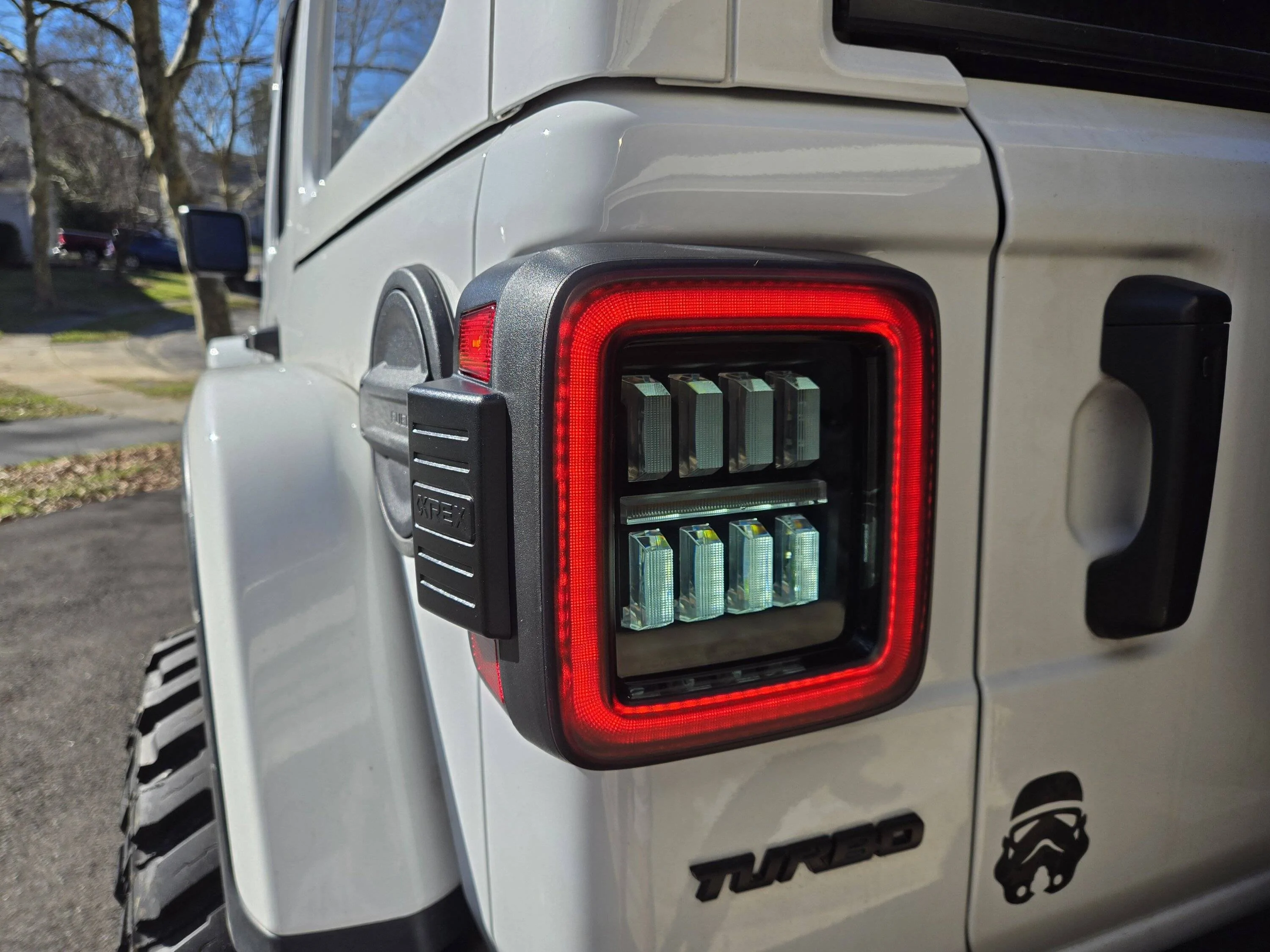 Jeep Wrangler JL '21 Bright White JLUR 20240203_105618(0)