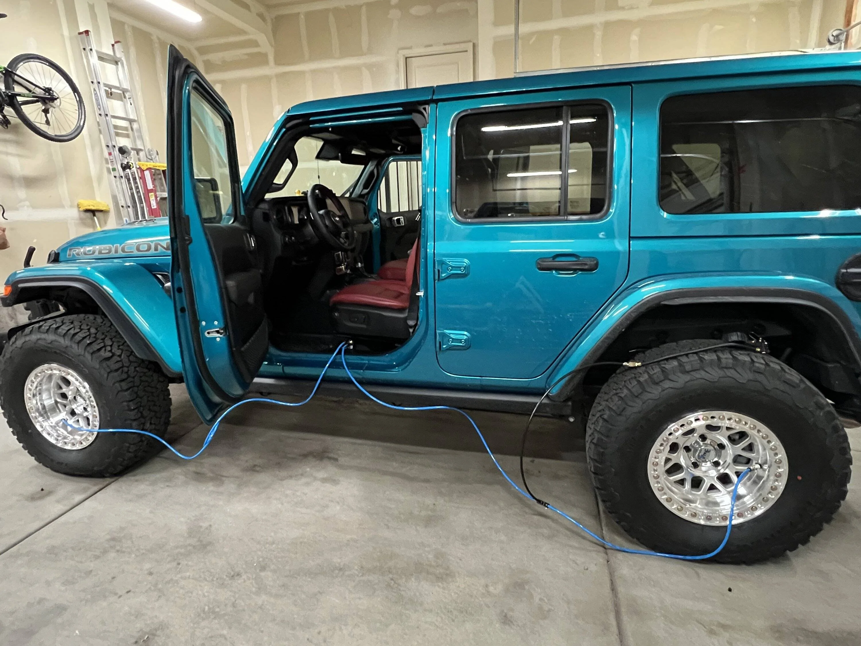 Jeep Wrangler JL Rough Country Compressor IMG_8549