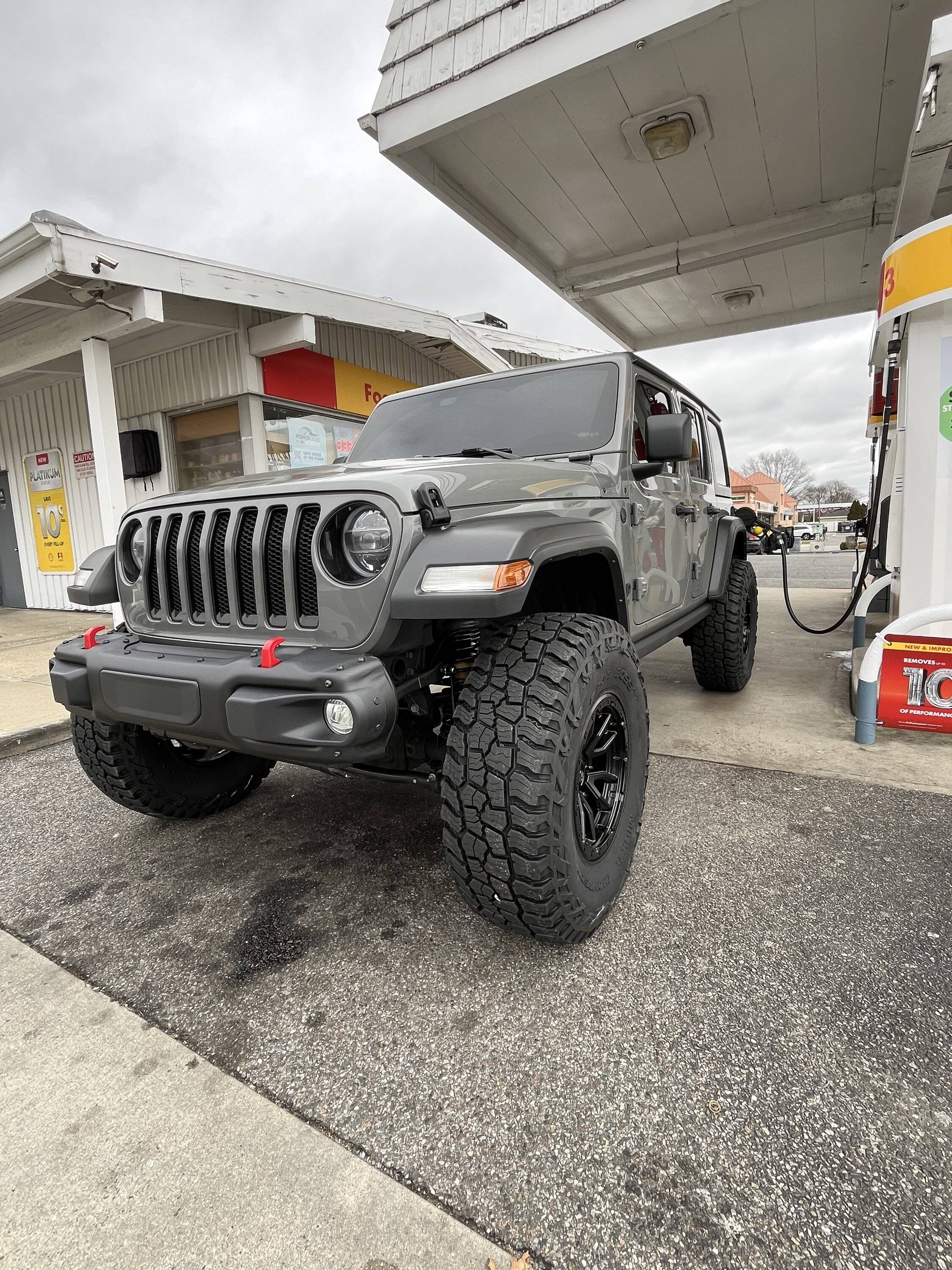 Jeep Wrangler JL TAZER -- shift points and adding bigger tires? IMG_2258