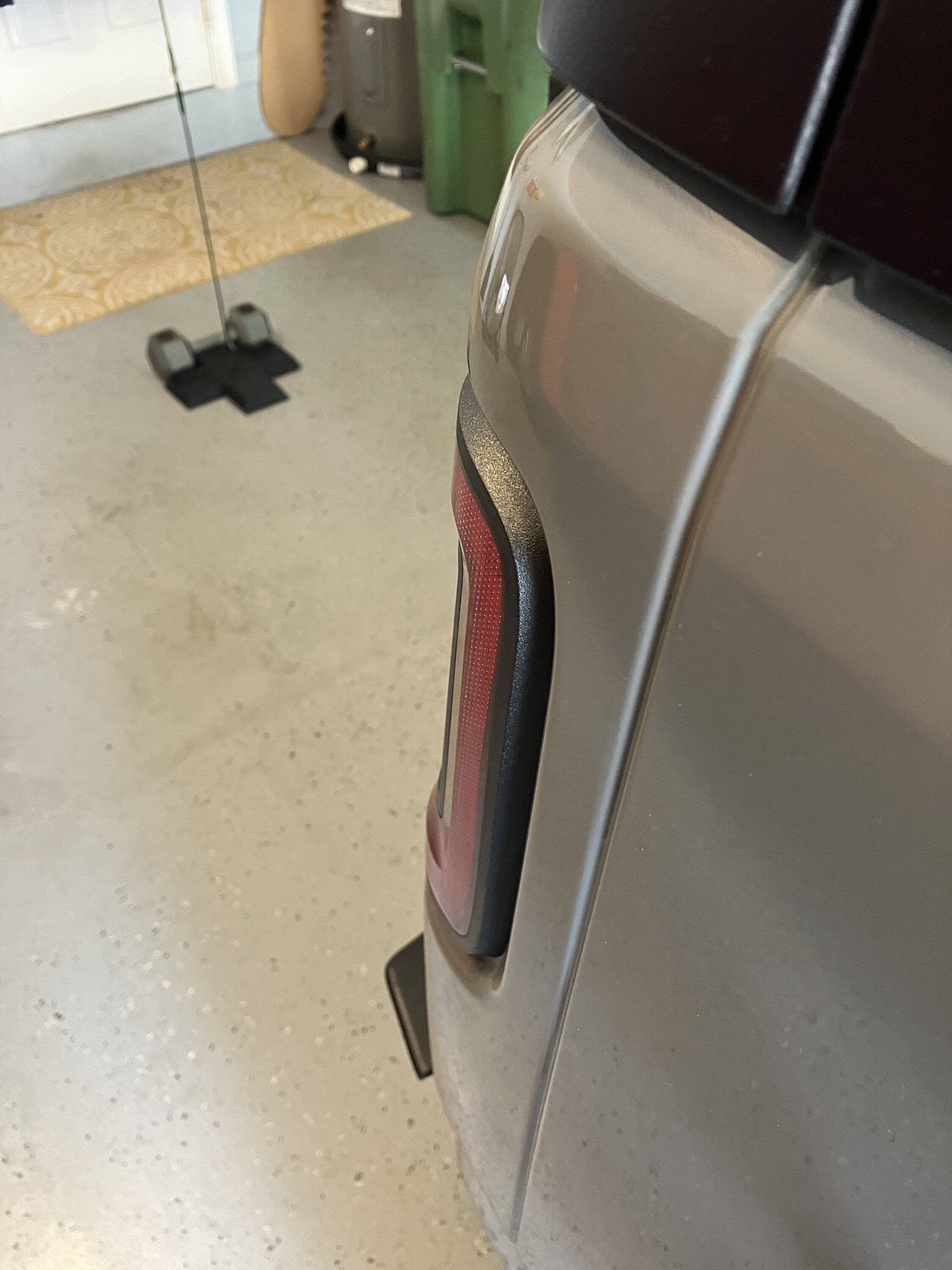 Jeep Wrangler JL Best JL taillight? IMG_1976