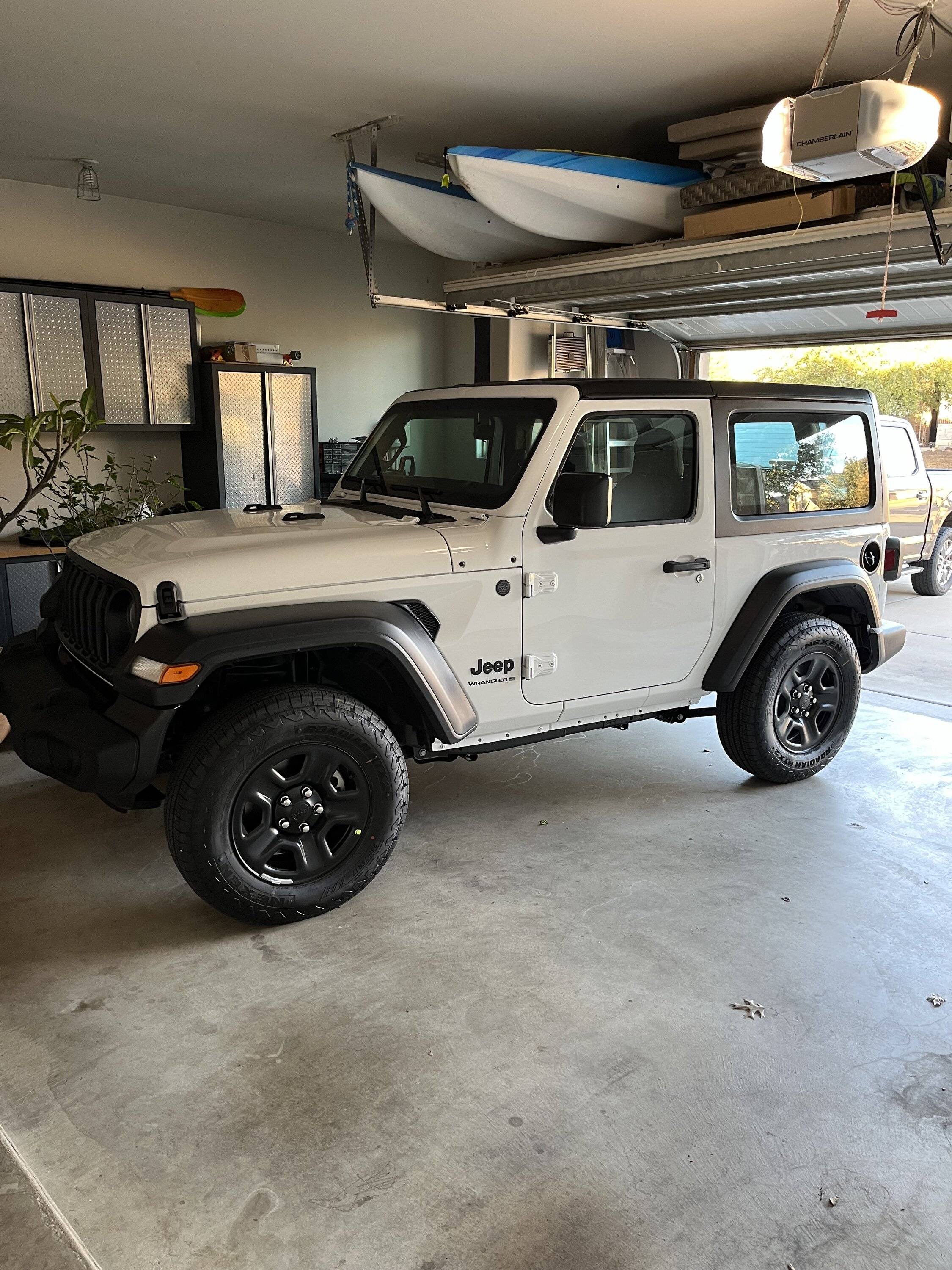 Jeep Wrangler JL Base Jeeps are at their cheapest point ever? IMG_0363