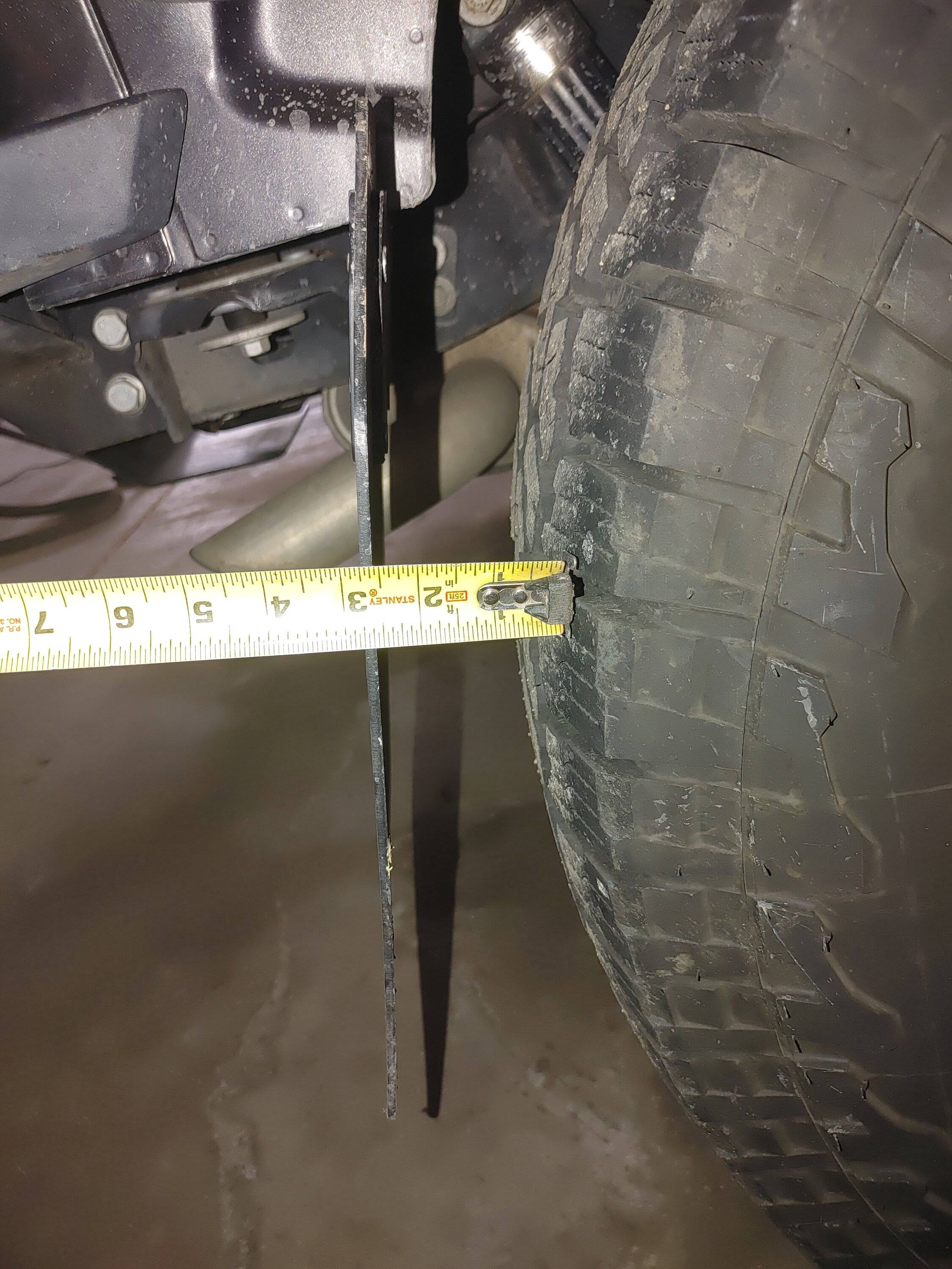 Jeep Wrangler JL Rokblokz too small for large tires? 20240208_125927