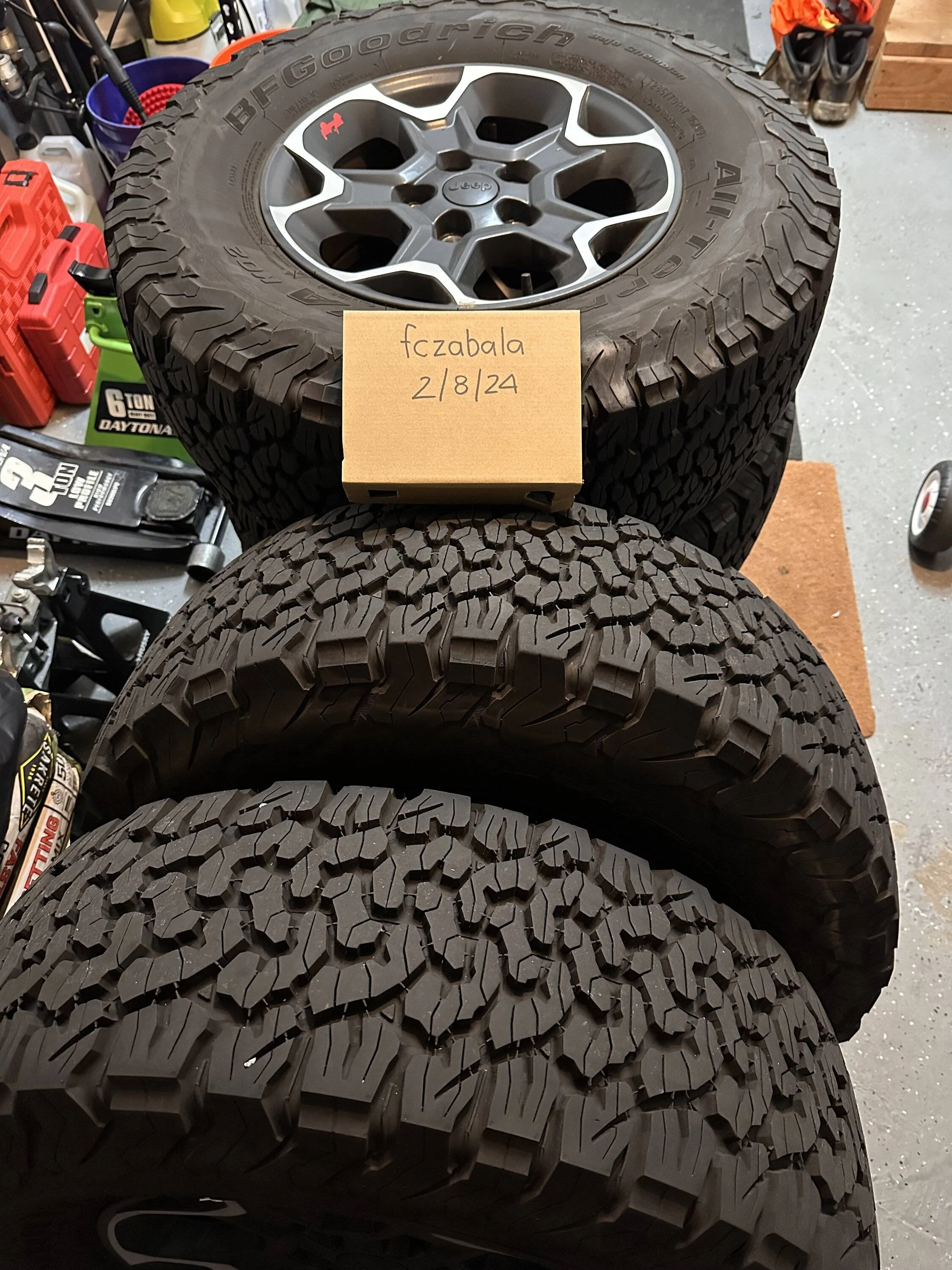 Jeep Wrangler JL Rubicon Wheel/Tires IMG_5371