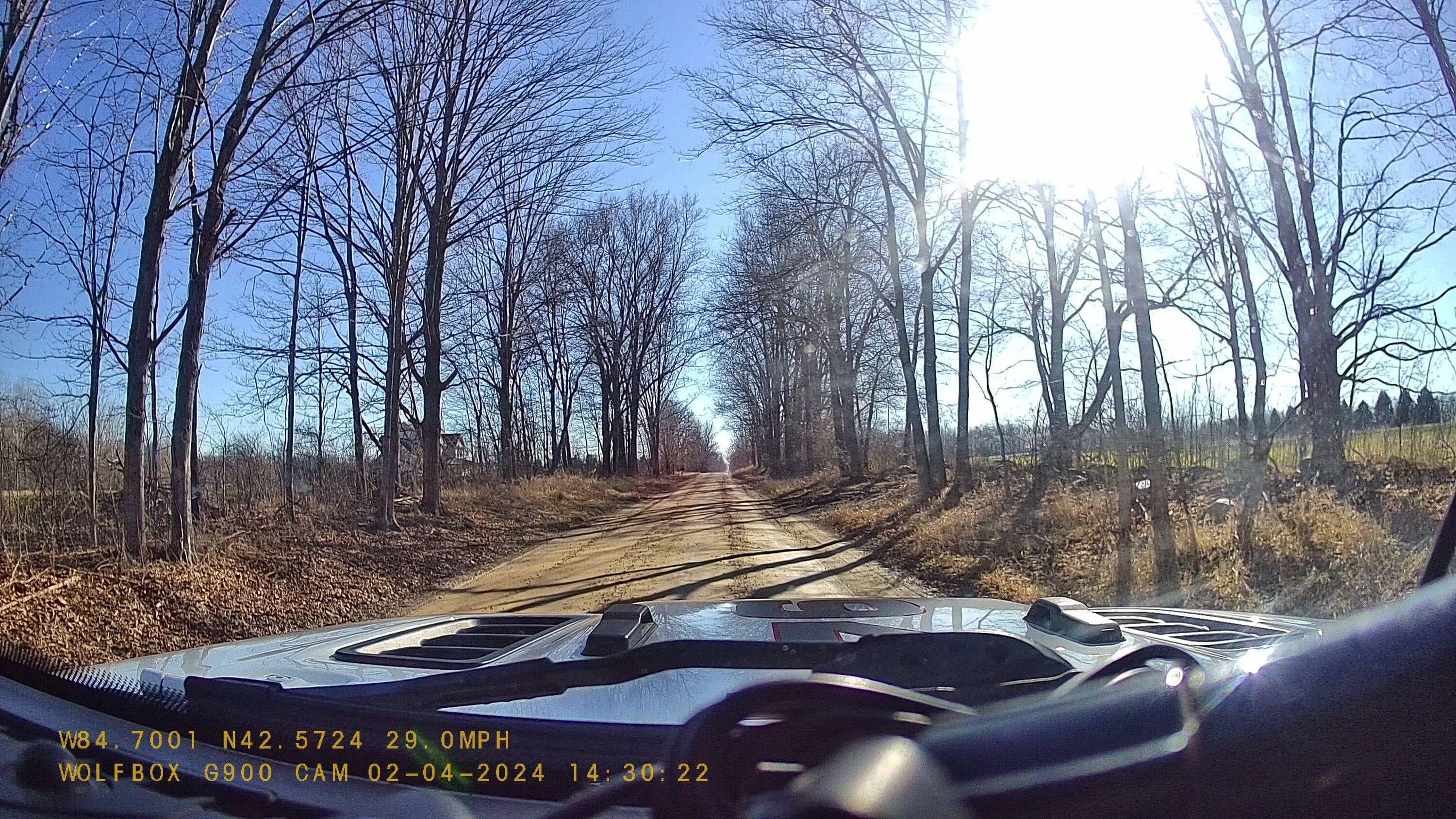 Jeep Wrangler JL The Wolfbox G900 4k Front Camera 2.5k rear camera Dash Cam System. My review of it The Pros and Cons 2024_02_04_143023_00.JPG