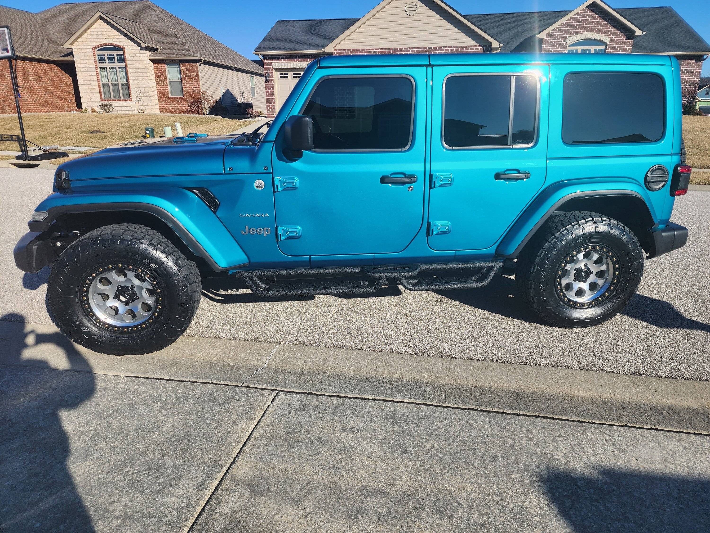 Jeep Wrangler JL 2024 Bikini Order Room 20240131_150611