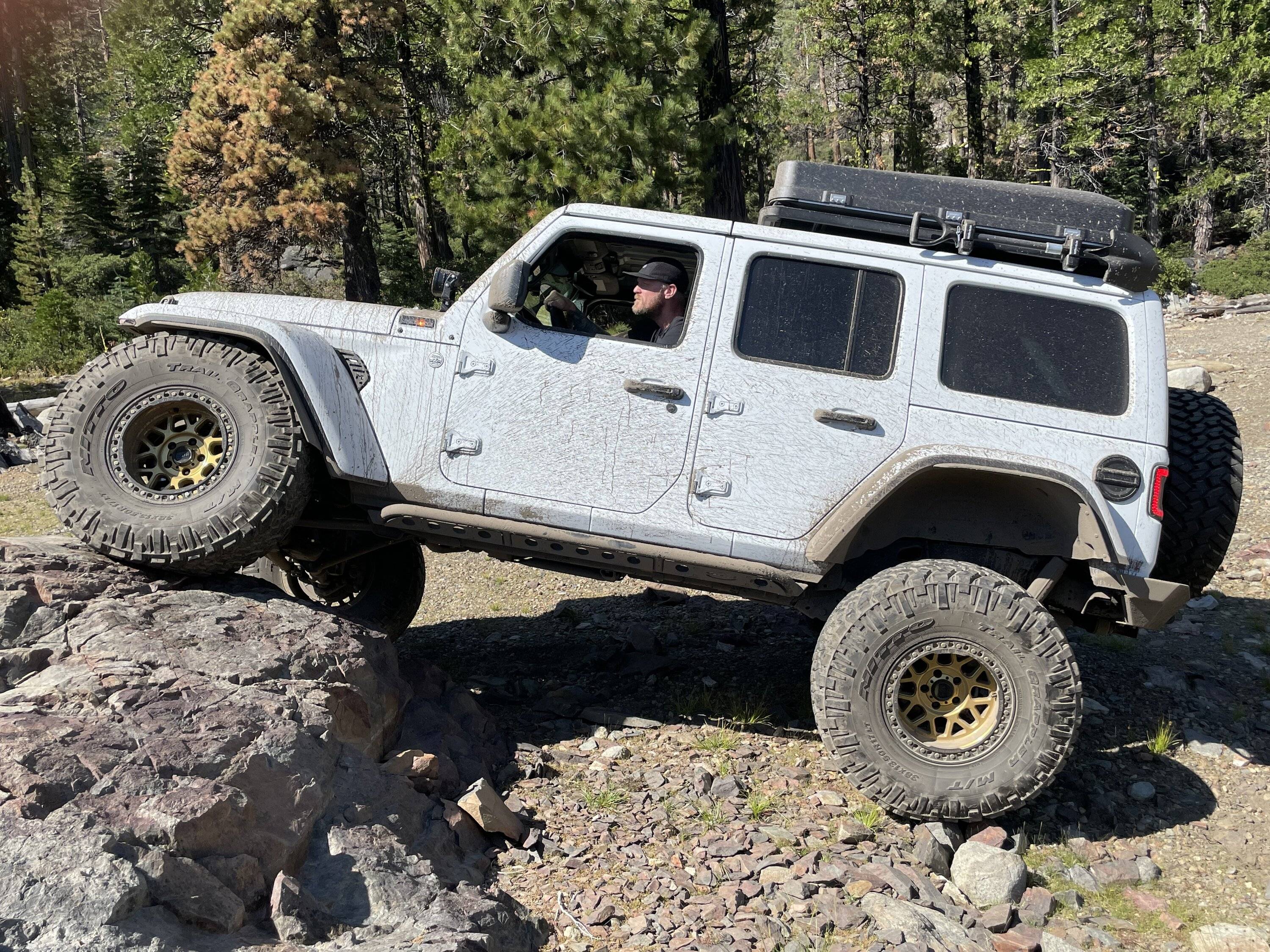 Jeep Wrangler JL Contemplating a RTT IMG_1110