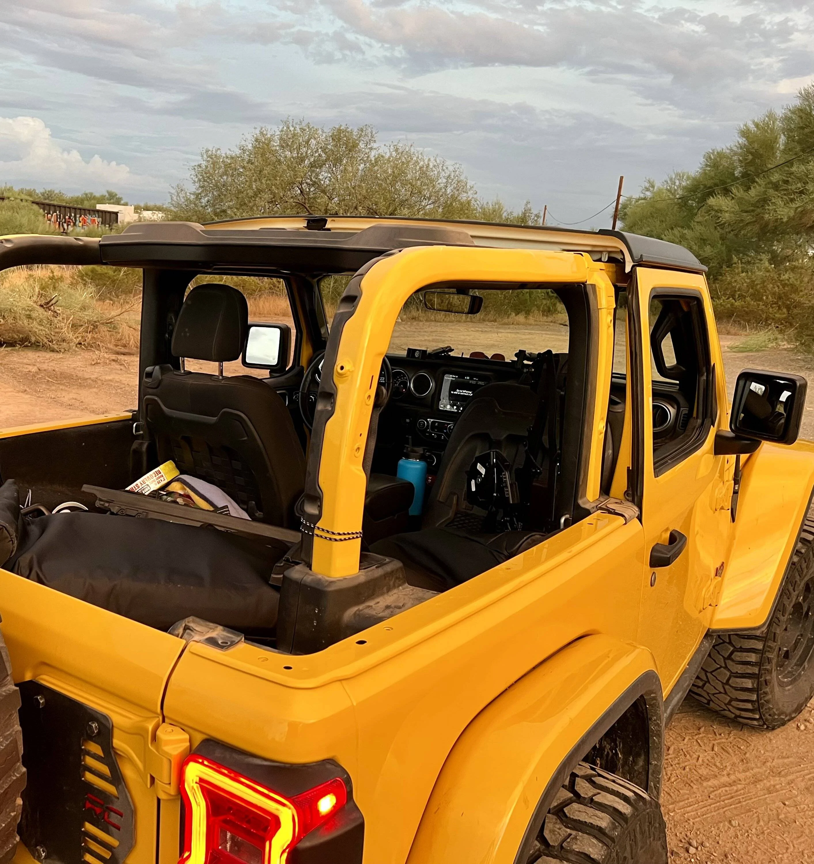 Jeep Wrangler JL 2 door Hard top Configurations 1707679615849