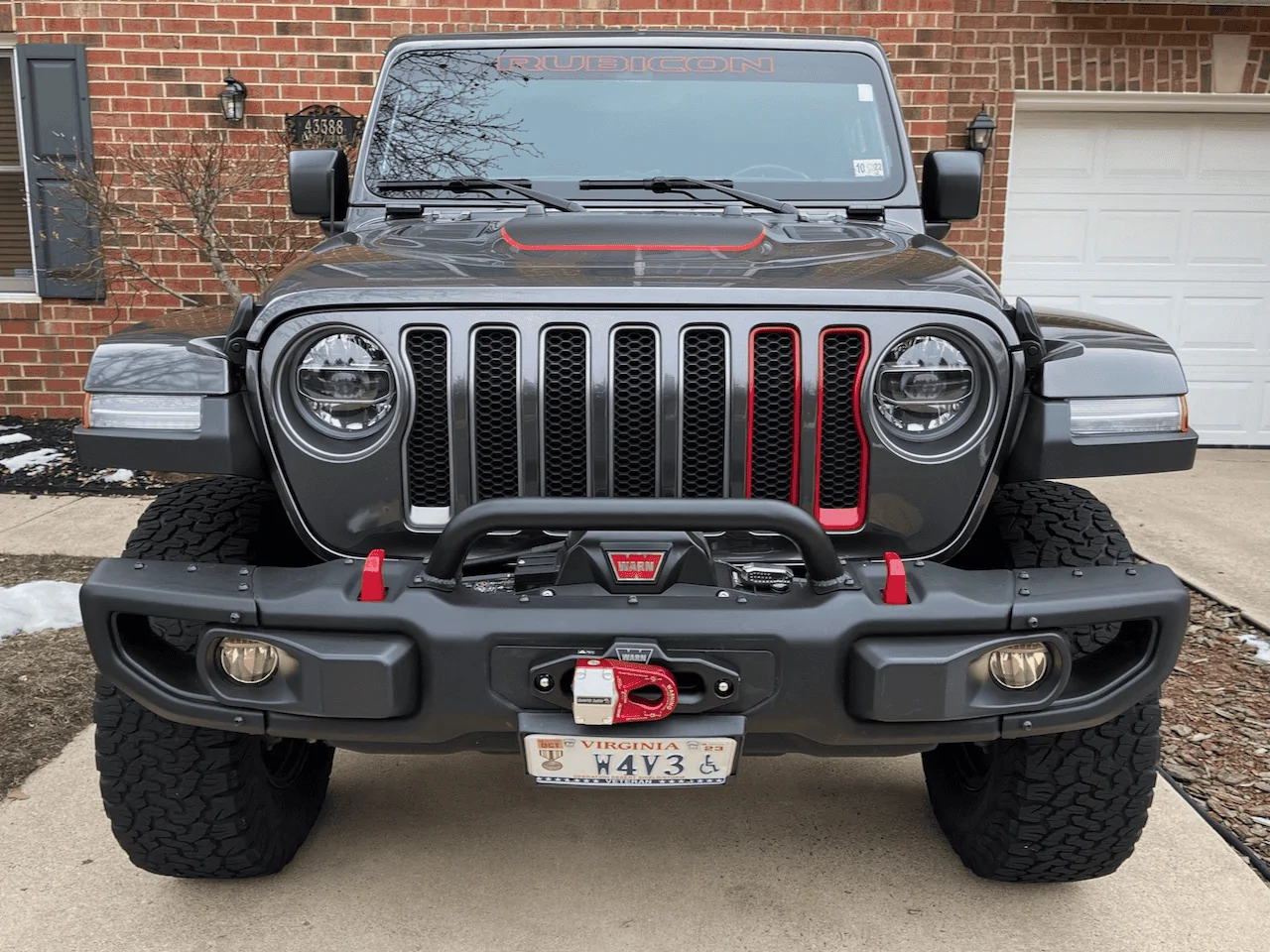 Jeep Wrangler JL Tone down robot eye look? 1707758531160