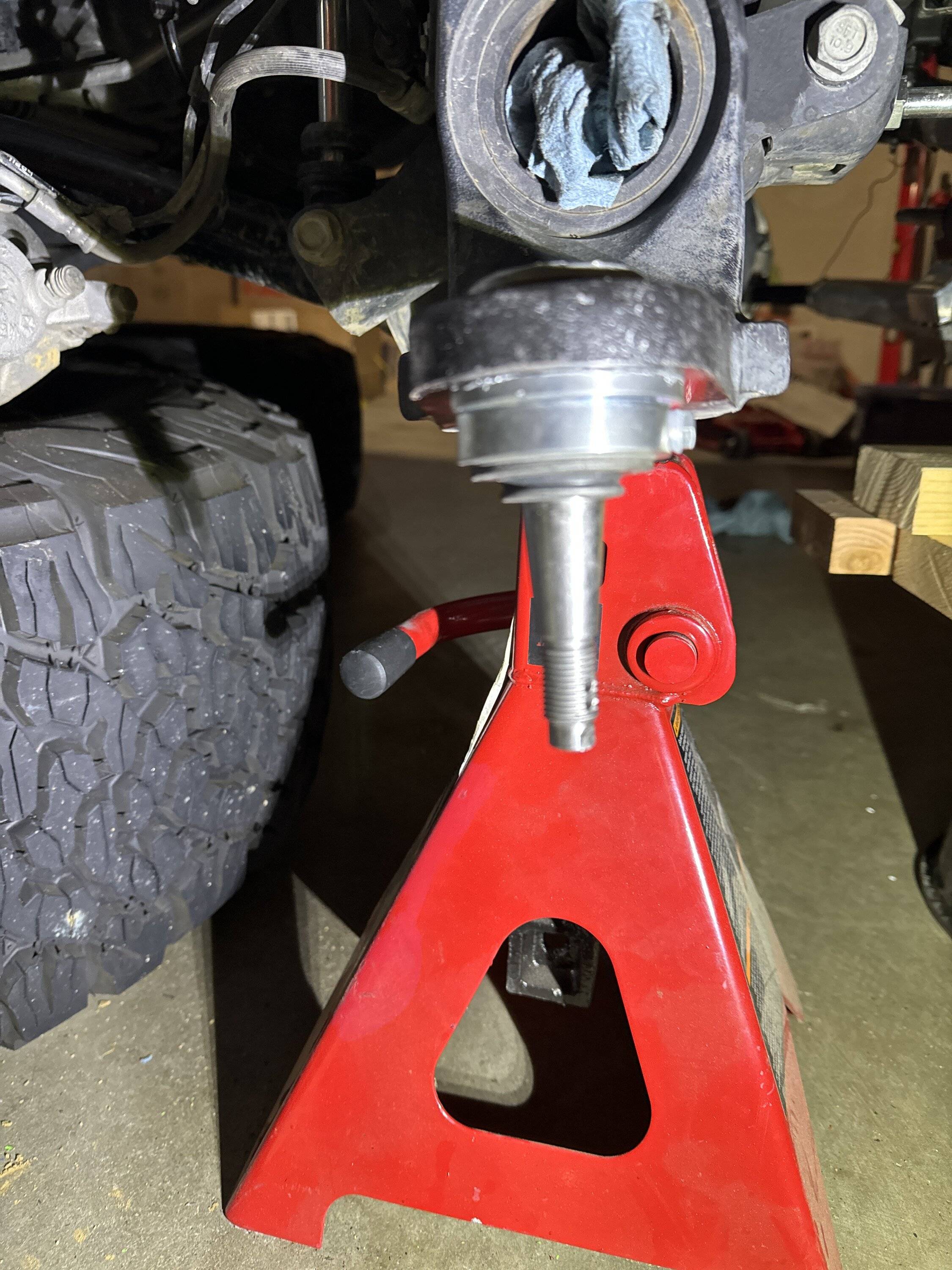 Jeep Wrangler JL Dynatrac Ball Joint Issue - Need advice. image