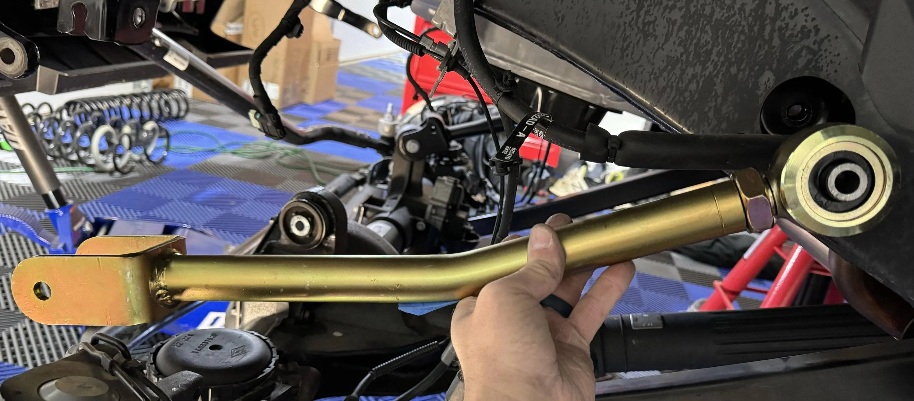 Jeep Wrangler JL Metalcloak Game-changer upper front control arms? IMG_8148